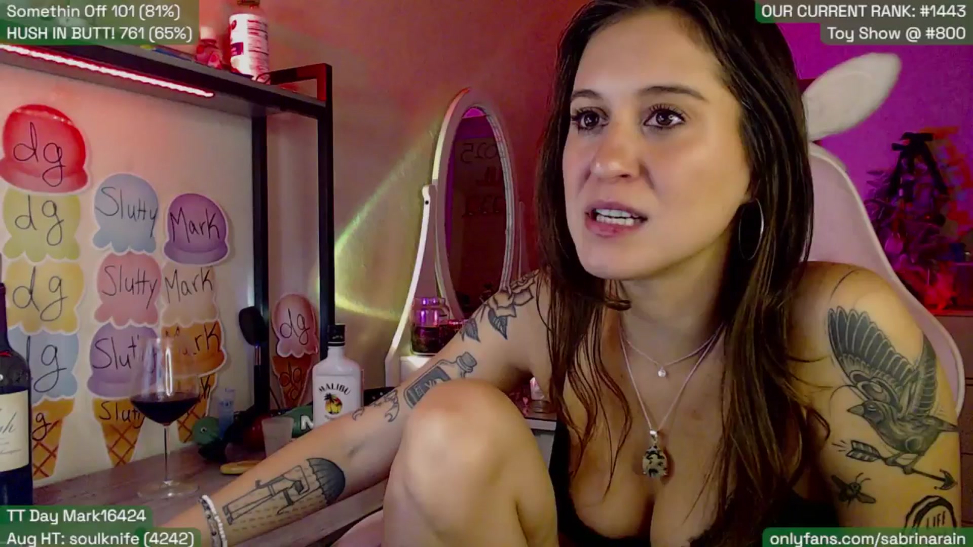 Gallery image thumbnail from SabrinaRain's myfreecams stream on, 08/17/2025, 04:50 image 10 of 20