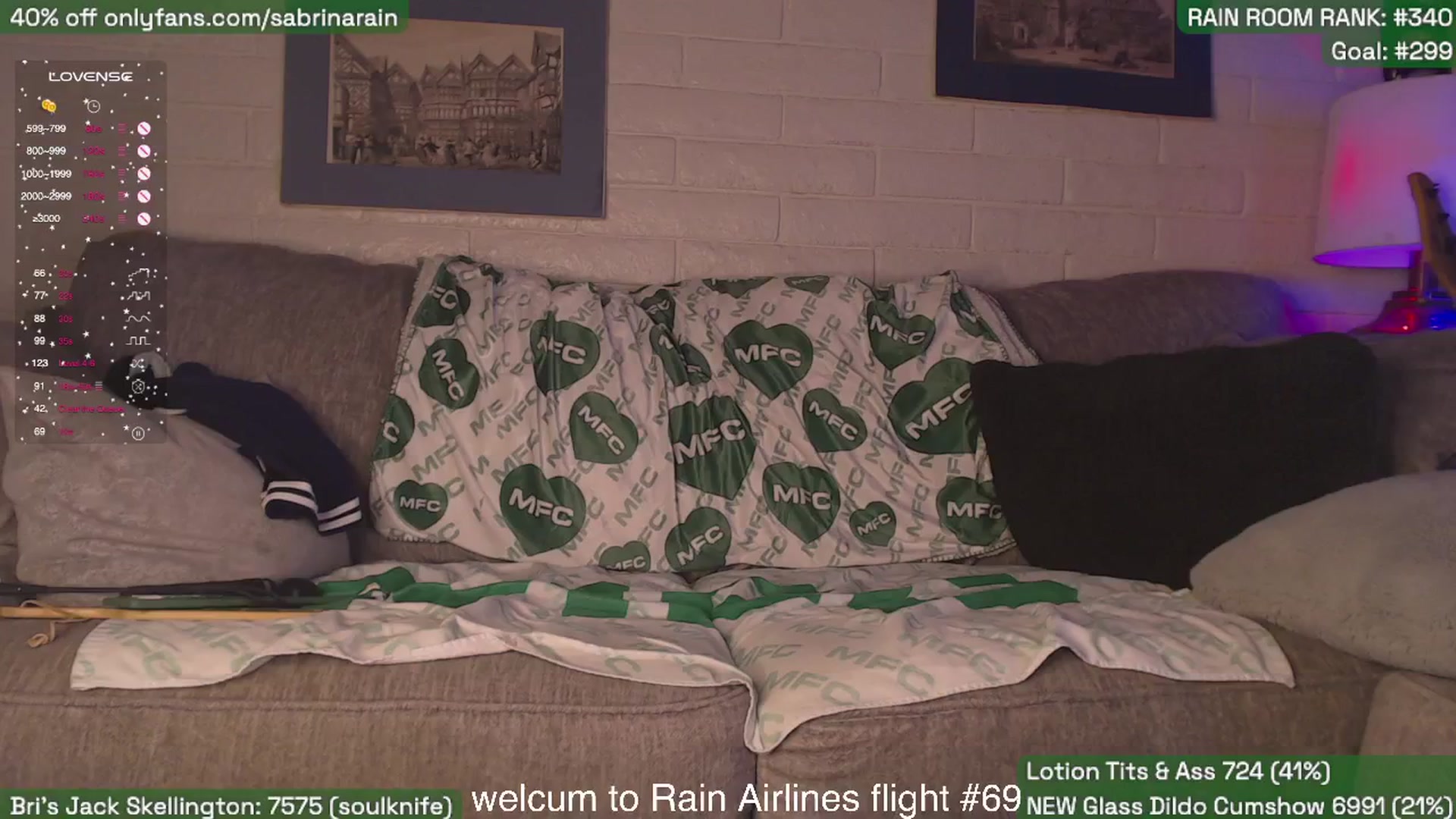 Gallery image thumbnail from SabrinaRain's myfreecams stream on, 10/19/2025, 04:32 image 9 of 20