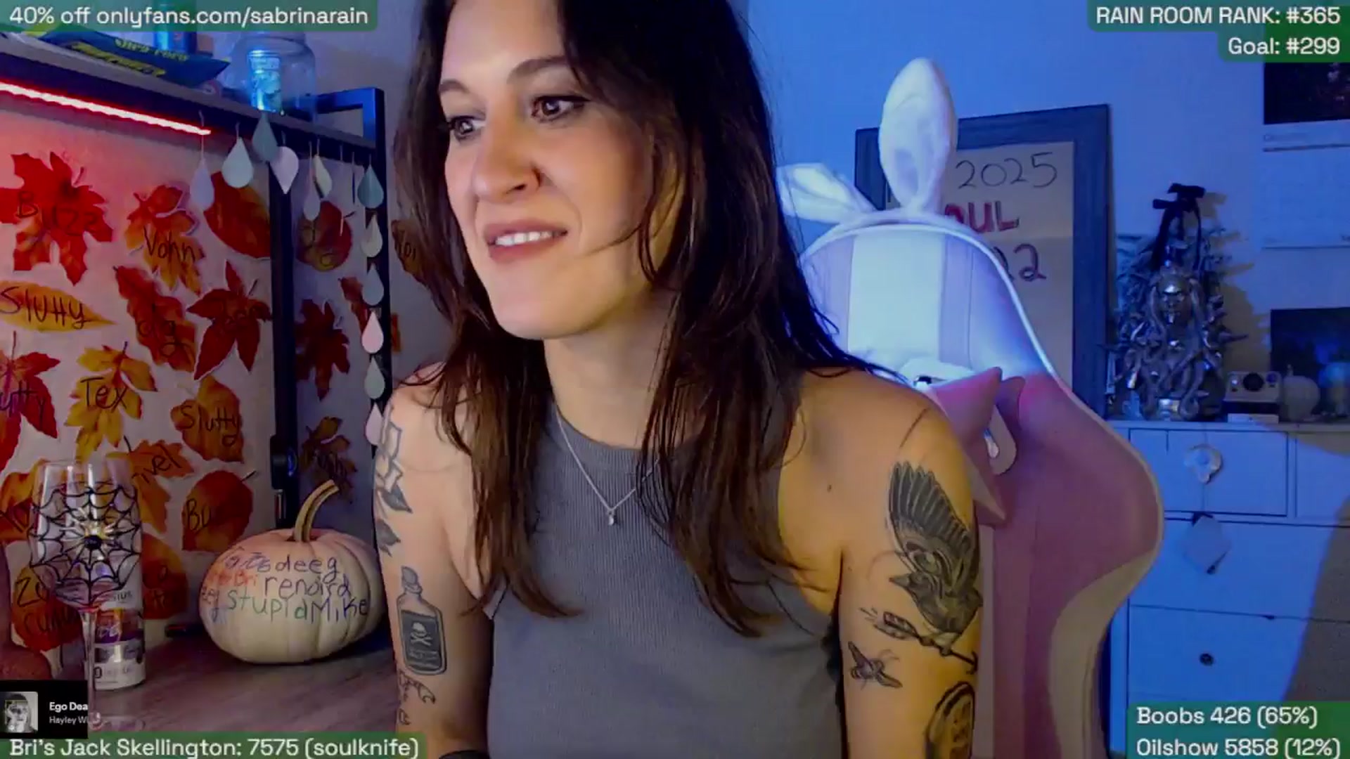 Gallery image thumbnail from SabrinaRain's myfreecams stream on, 10/22/2025, 03:45 image 14 of 20