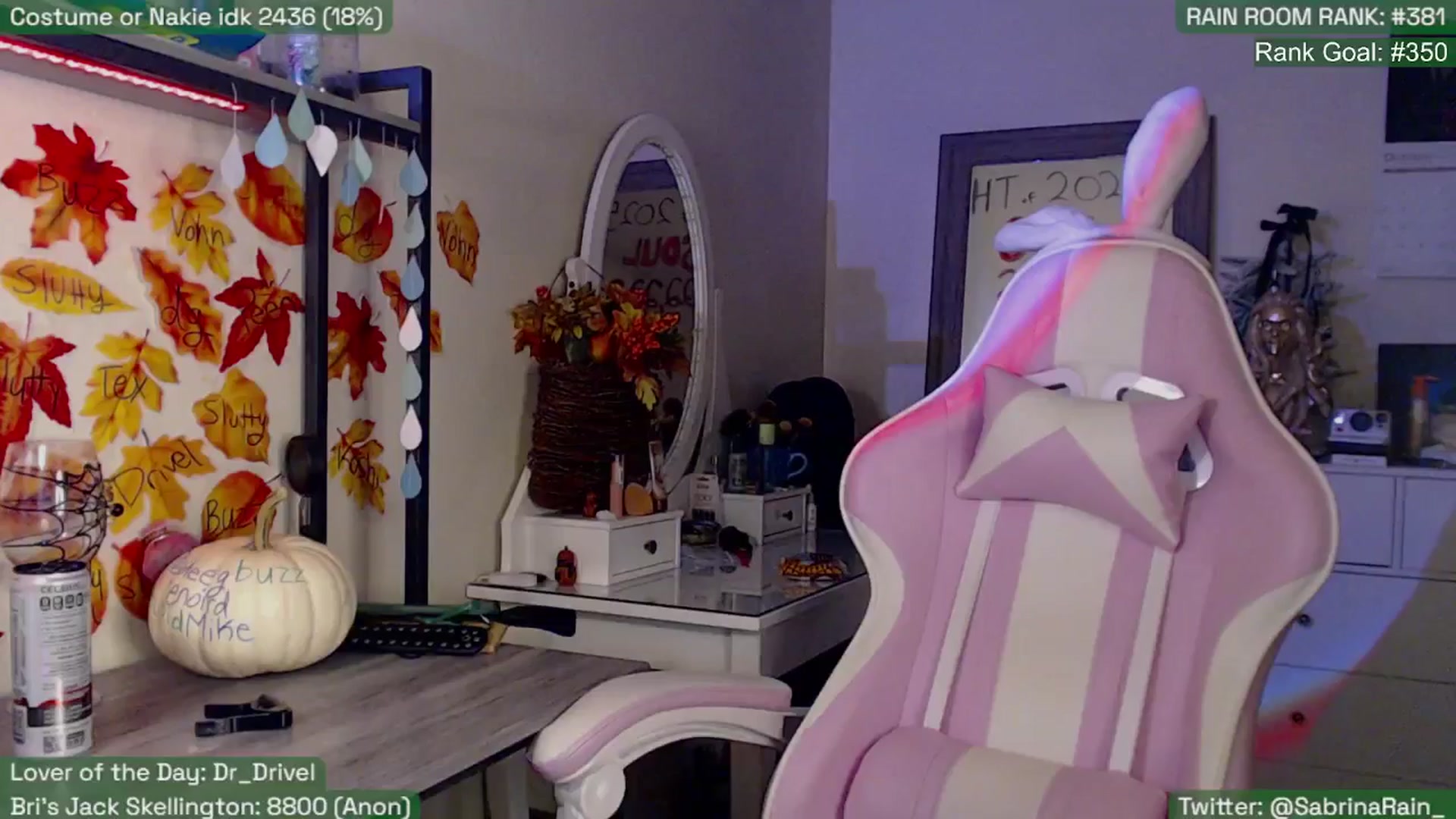 Gallery image thumbnail from SabrinaRain's myfreecams stream on, 10/27/2025, 02:11 image 12 of 20