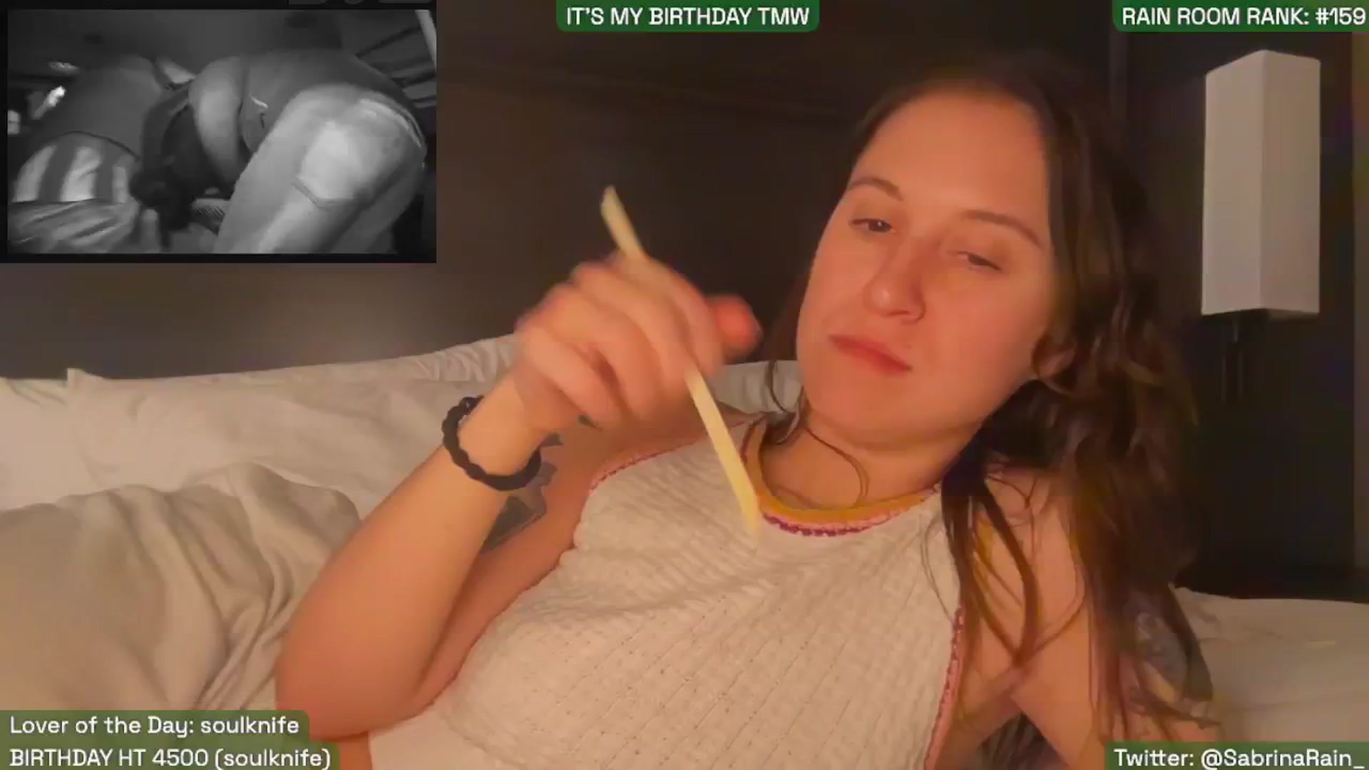 Gallery image thumbnail from SabrinaRain's myfreecams stream on, 11/03/2025, 04:26 image 15 of 20