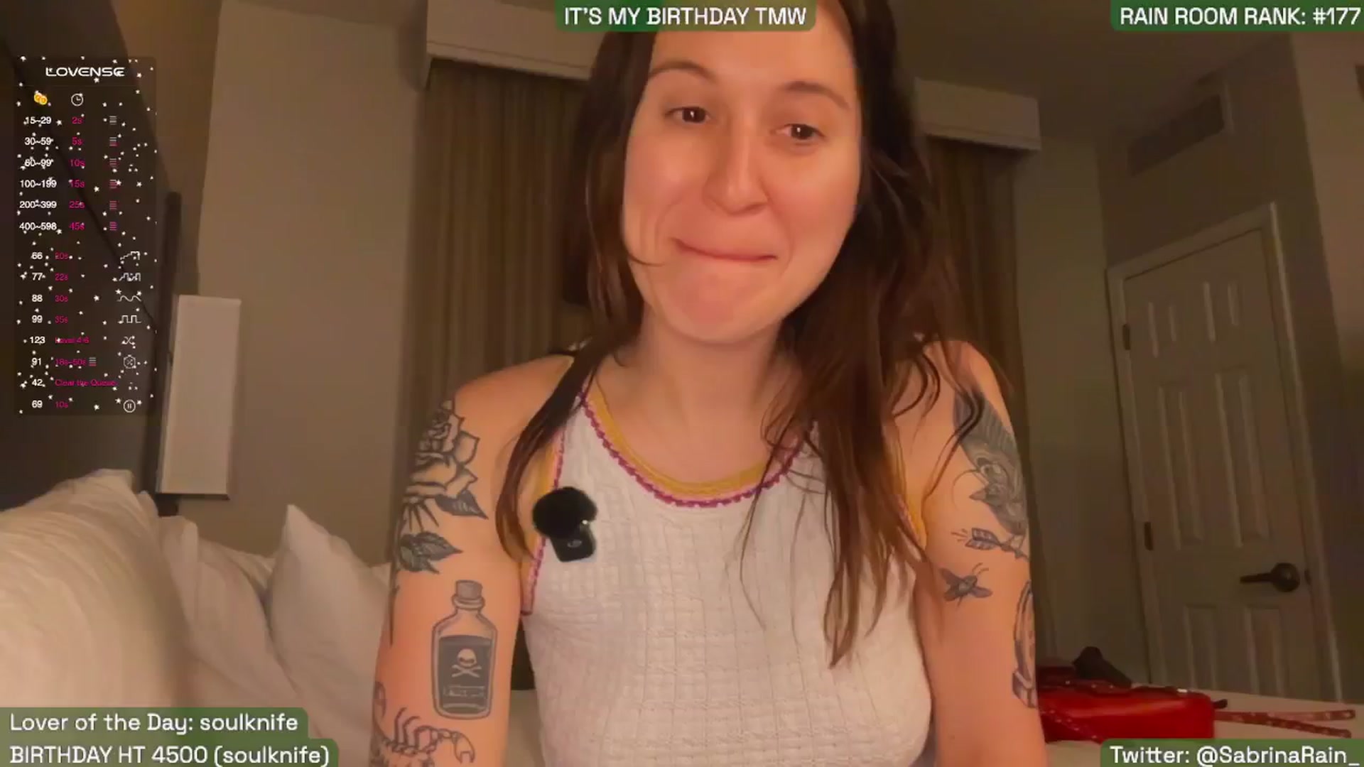 Gallery image thumbnail from SabrinaRain's myfreecams stream on, 11/03/2025, 04:26 image 2 of 20
