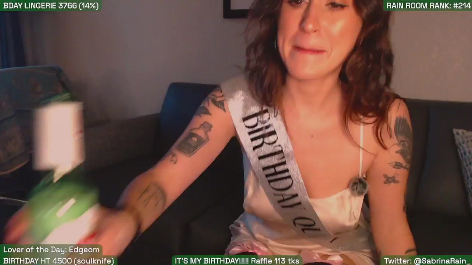 Gallery image thumbnail from SabrinaRain's myfreecams stream on, 11/04/2025, 24:00 image 12 of 20