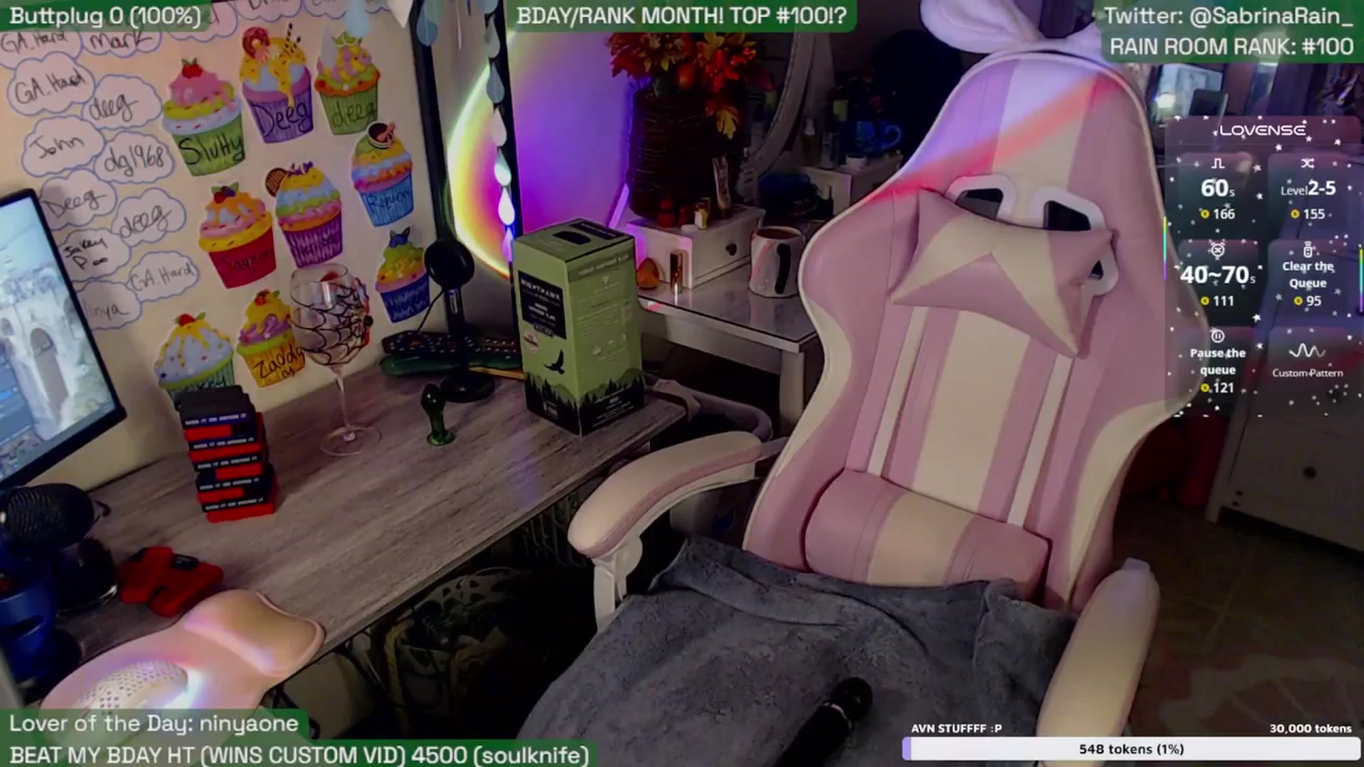 Gallery image thumbnail from SabrinaRain's myfreecams stream on, 11/08/2025, 08:19 image 7 of 20