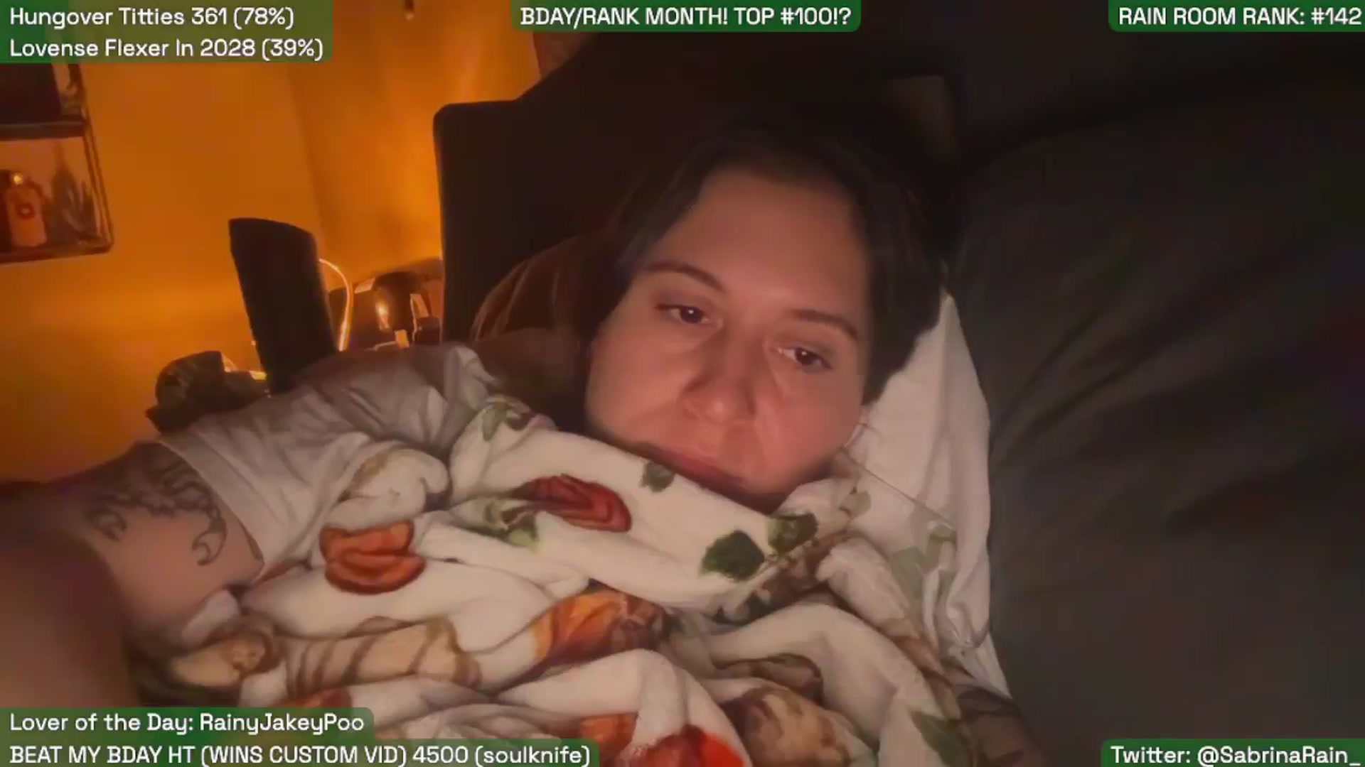 Gallery image thumbnail from SabrinaRain's myfreecams stream on, 11/12/2025, 03:15 image 9 of 20