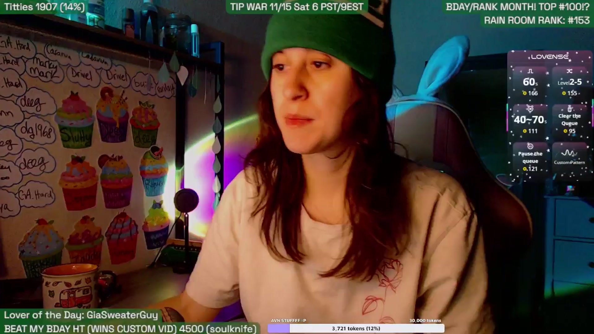 Gallery image thumbnail from SabrinaRain's myfreecams stream on, 11/13/2025, 04:31 image 1 of 20
