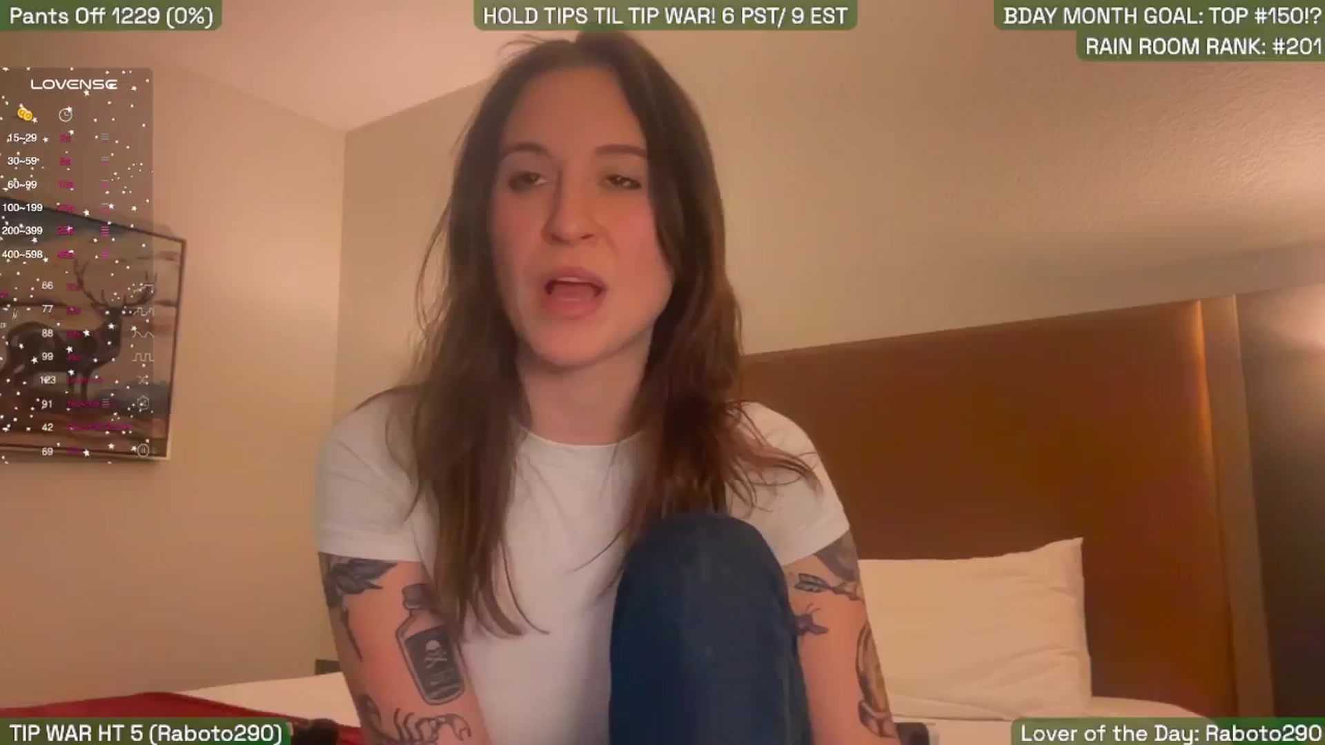 Gallery image thumbnail from SabrinaRain's myfreecams stream on, 11/16/2025, 04:15 image 4 of 20