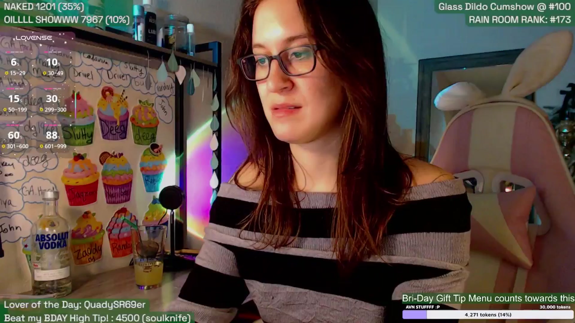Gallery image thumbnail from SabrinaRain's myfreecams stream on, 11/18/2025, 05:05 image 7 of 20