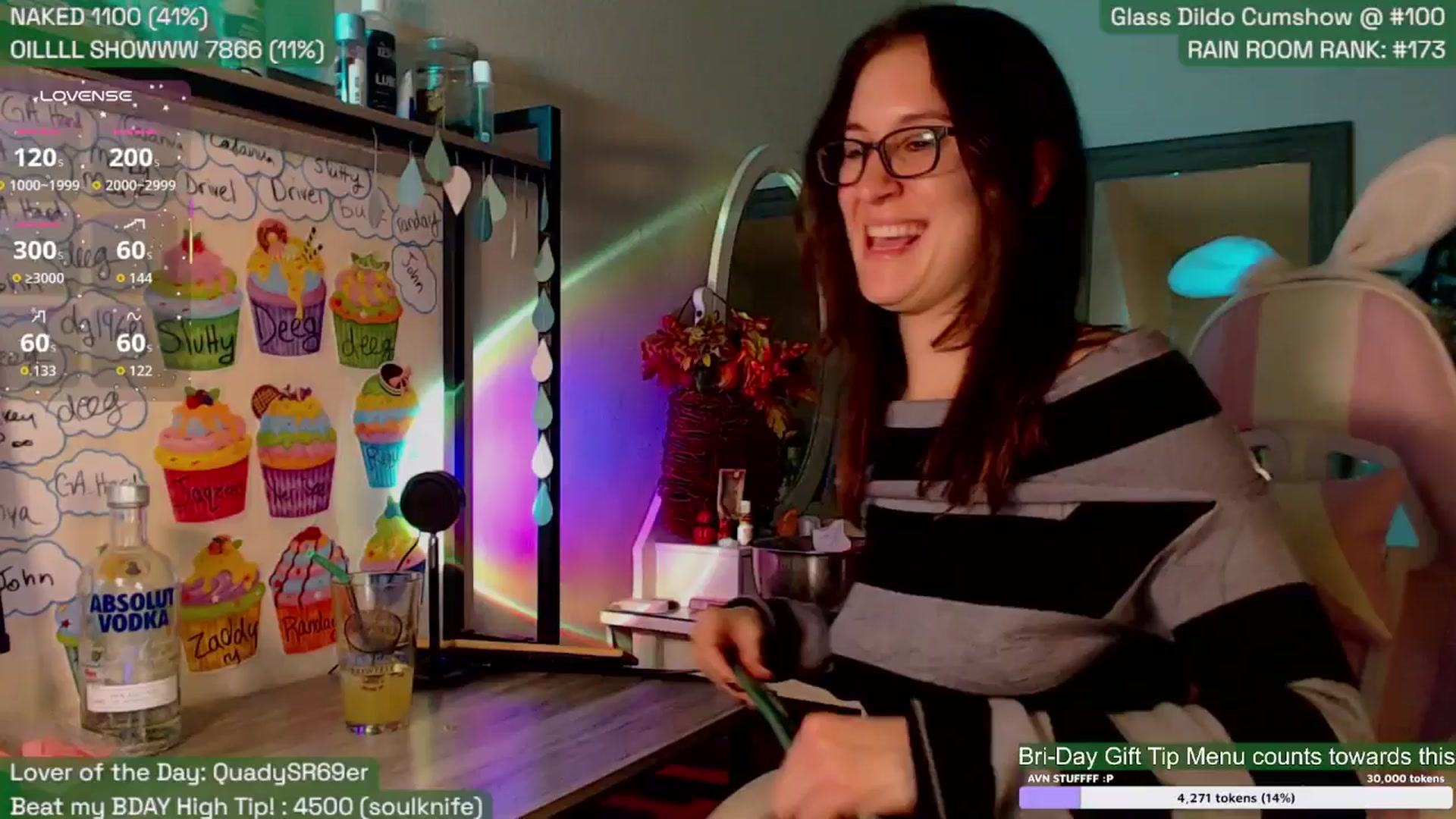 Gallery image thumbnail from SabrinaRain's myfreecams stream on, 11/18/2025, 05:05 image 8 of 20