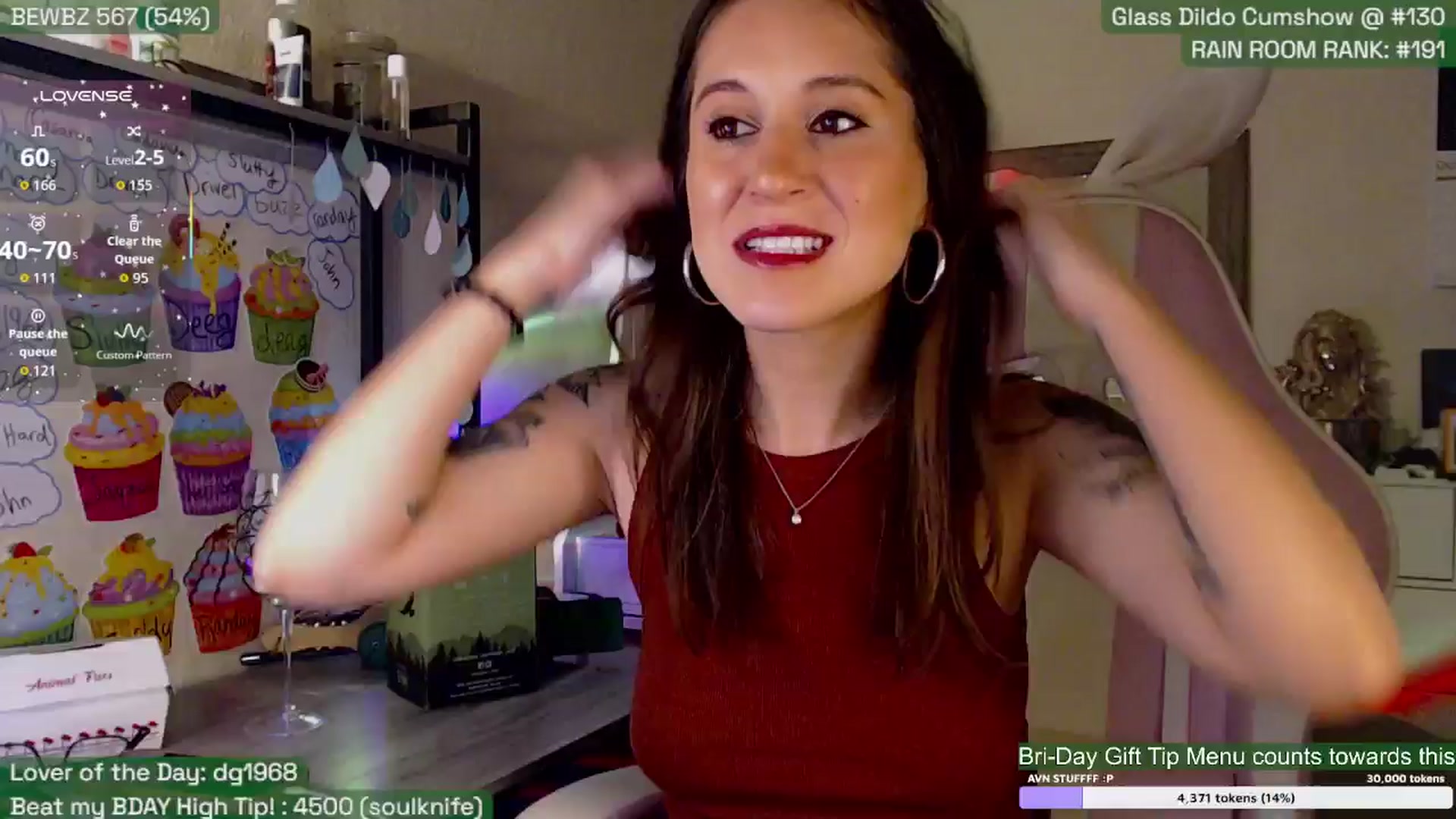 Gallery image thumbnail from SabrinaRain's myfreecams stream on, 11/21/2025, 03:06 image 1 of 20