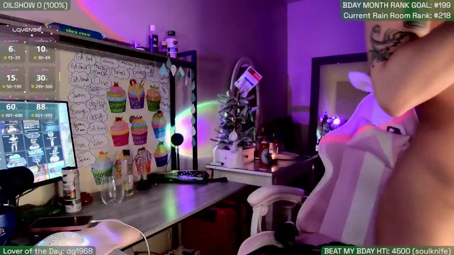 Gallery image thumbnail from SabrinaRain's myfreecams stream on, 11/30/2025, 04:22 image 16 of 20