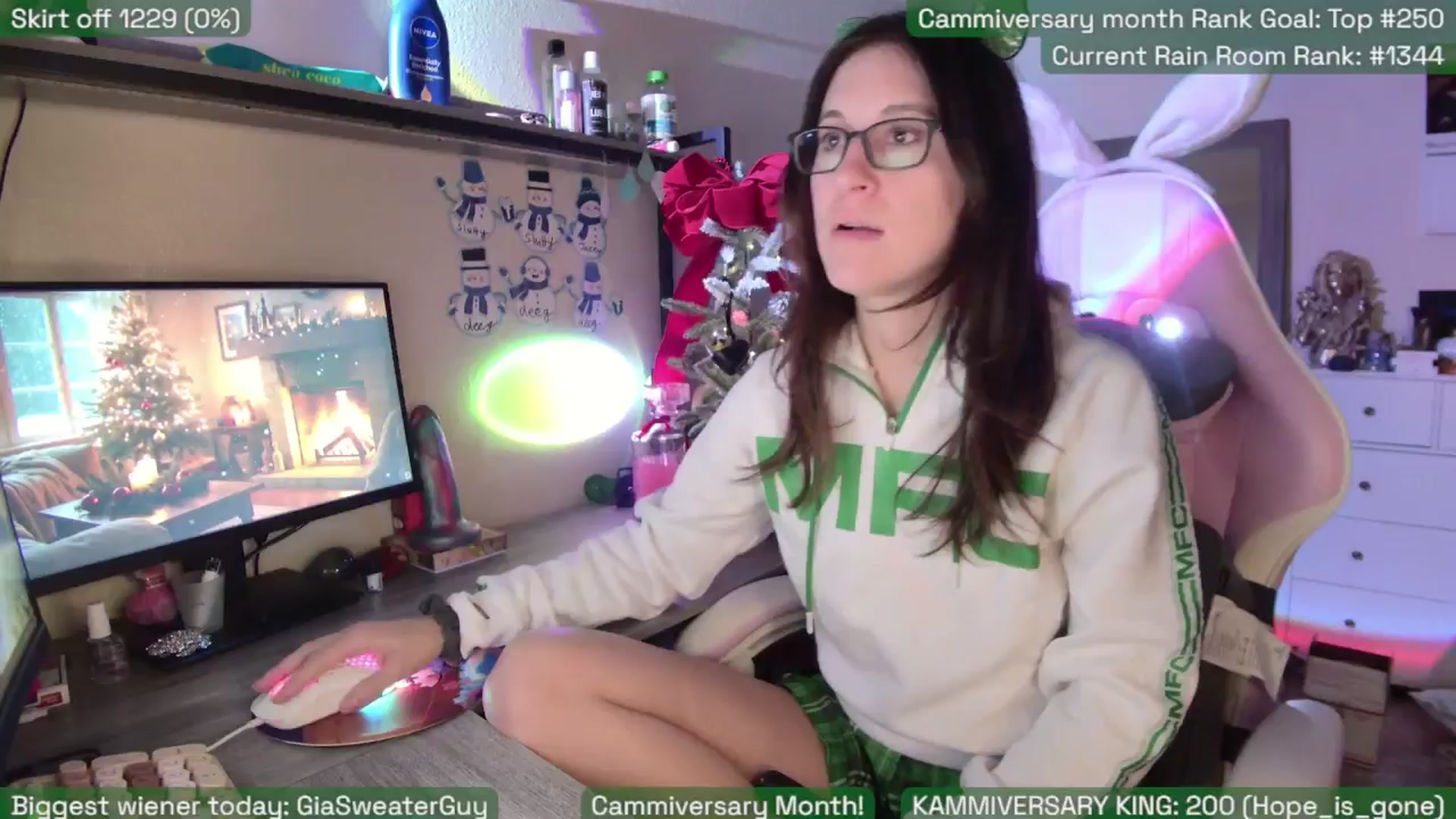 Gallery image thumbnail from SabrinaRain's myfreecams stream on, 01/04/2026, 02:24 image 10 of 20