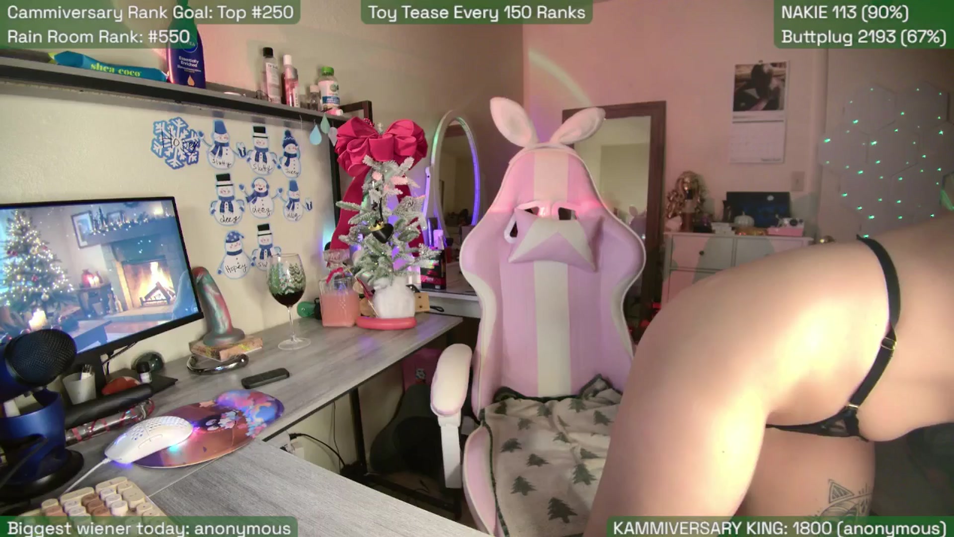 Gallery image thumbnail from SabrinaRain's myfreecams stream on, 01/06/2026, 04:50 image 15 of 20