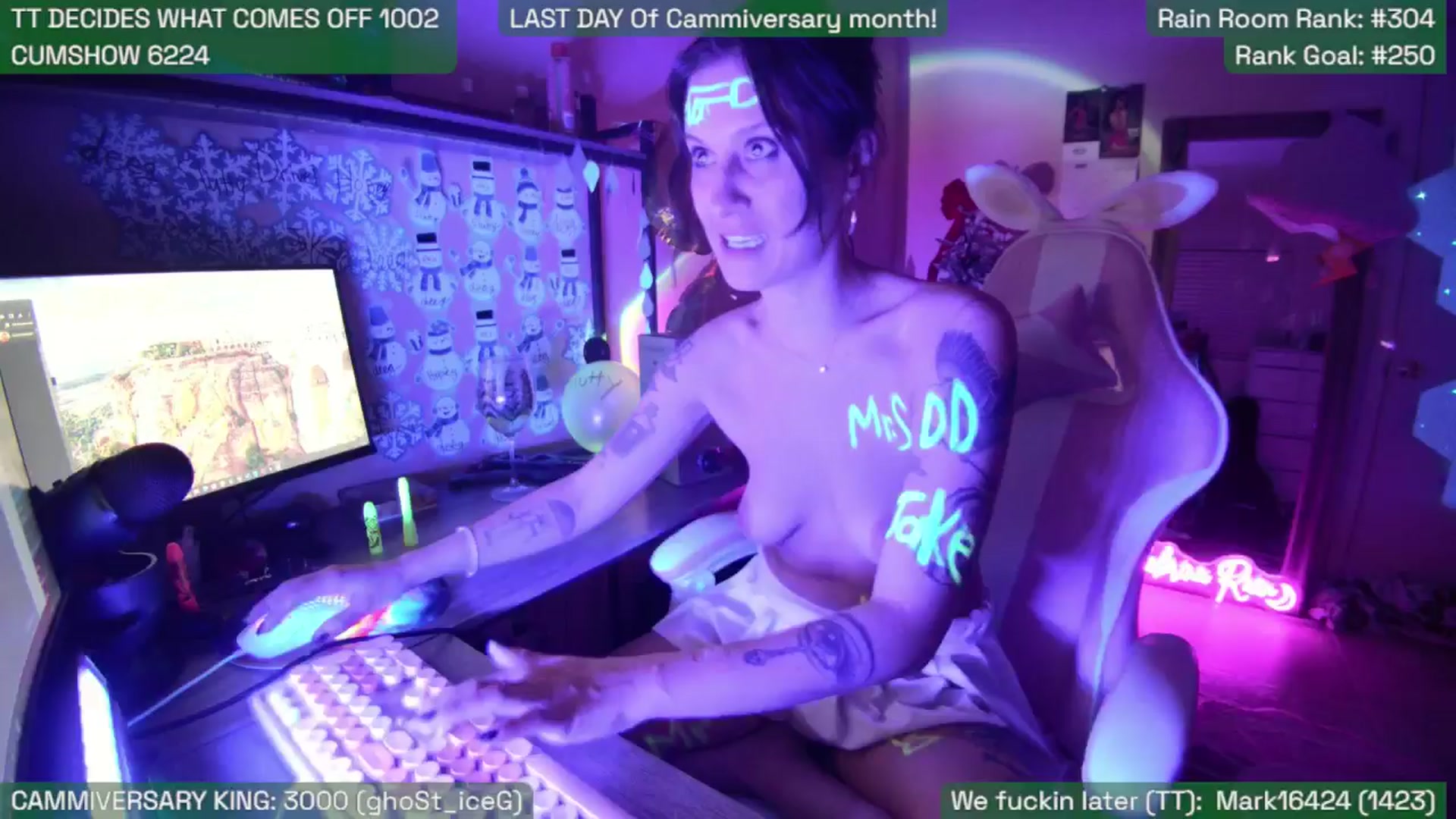 Gallery image thumbnail from SabrinaRain's myfreecams stream on, 02/01/2026, 07:37 image 4 of 20