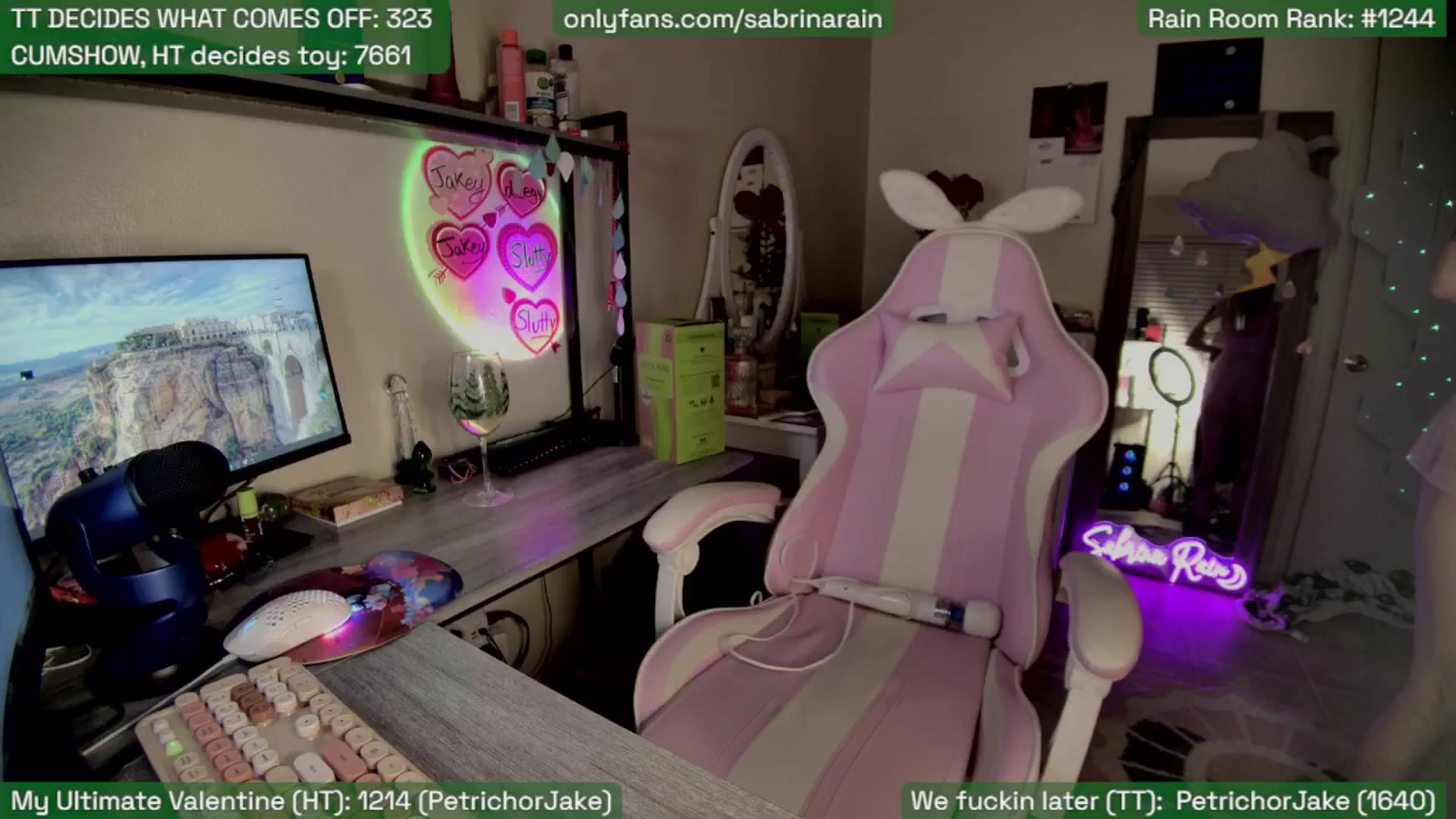 Gallery image thumbnail from SabrinaRain's myfreecams stream on, 02/04/2026, 06:04 image 9 of 20