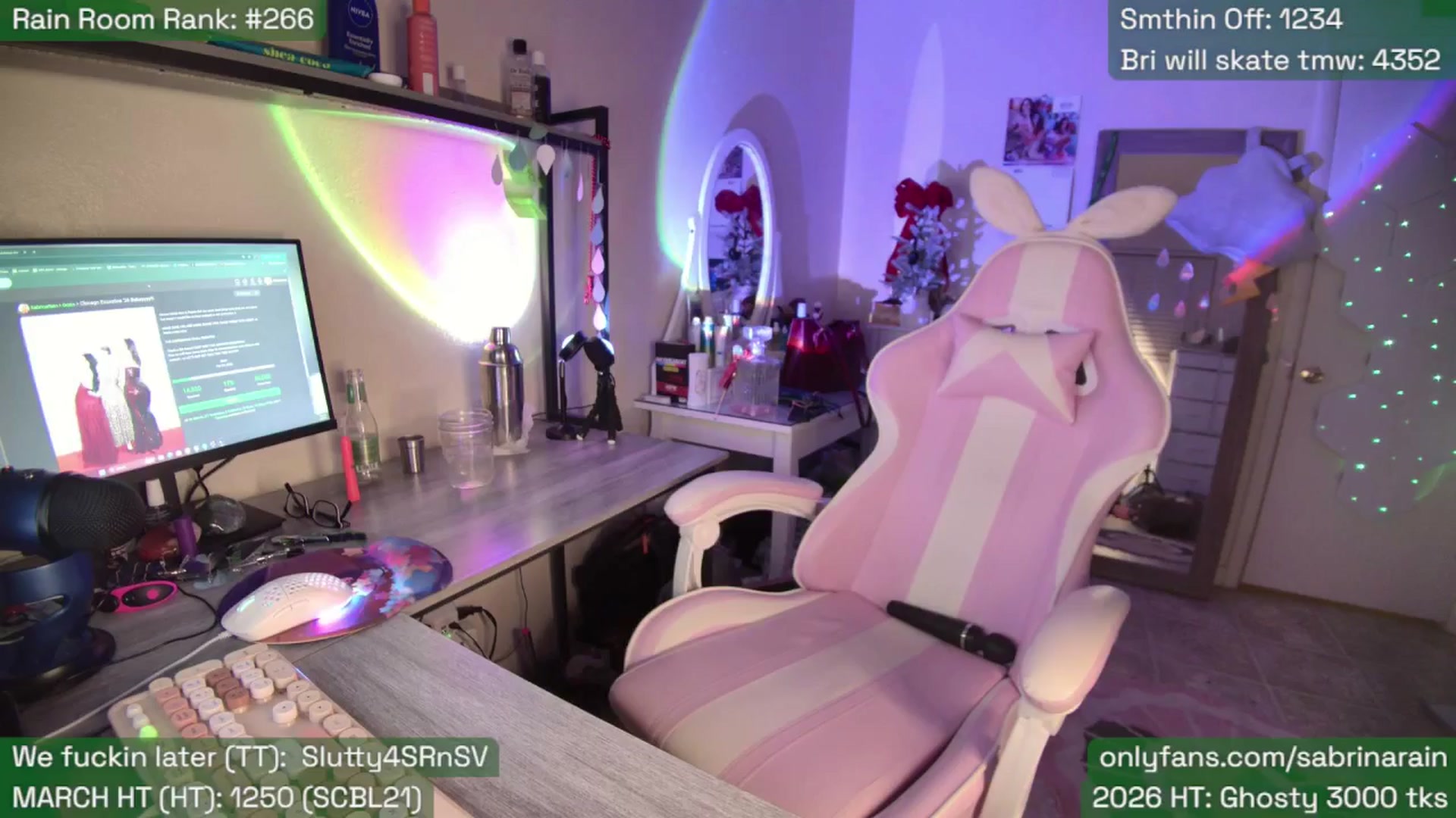 Gallery image thumbnail from SabrinaRain's myfreecams stream on, 03/05/2026, 06:33 image 8 of 20