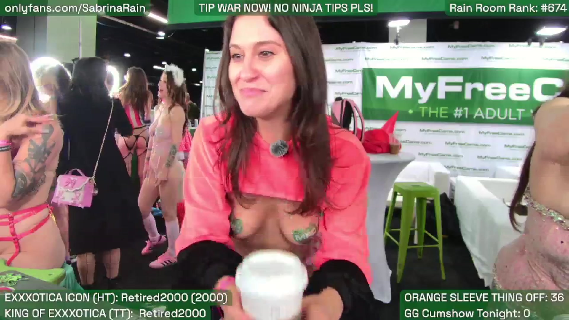 Gallery image thumbnail from SabrinaRain's myfreecams stream on, 04/12/2026, 02:43 image 11 of 20