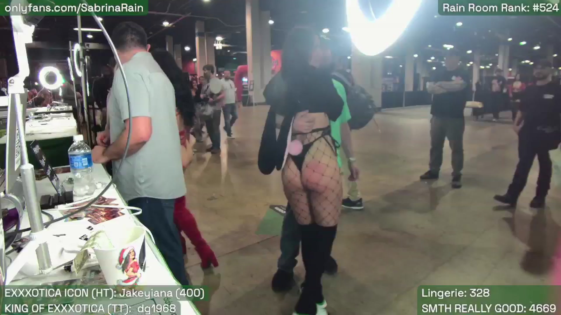 Gallery image thumbnail from SabrinaRain's myfreecams stream on, 04/12/2026, 22:52 image 13 of 20