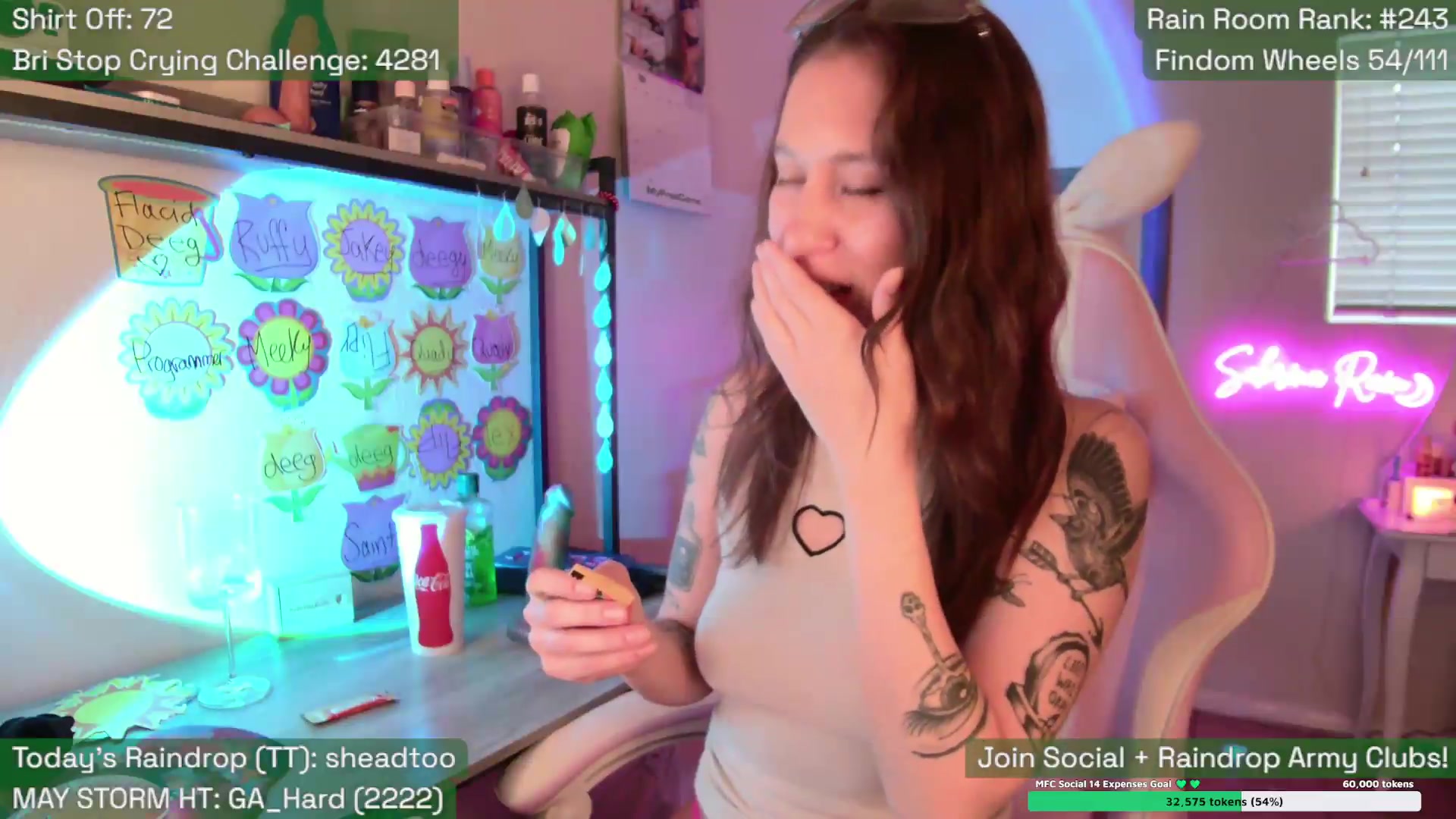 Gallery image thumbnail from SabrinaRain's myfreecams stream on, 05/15/2026, 02:26 image 19 of 20