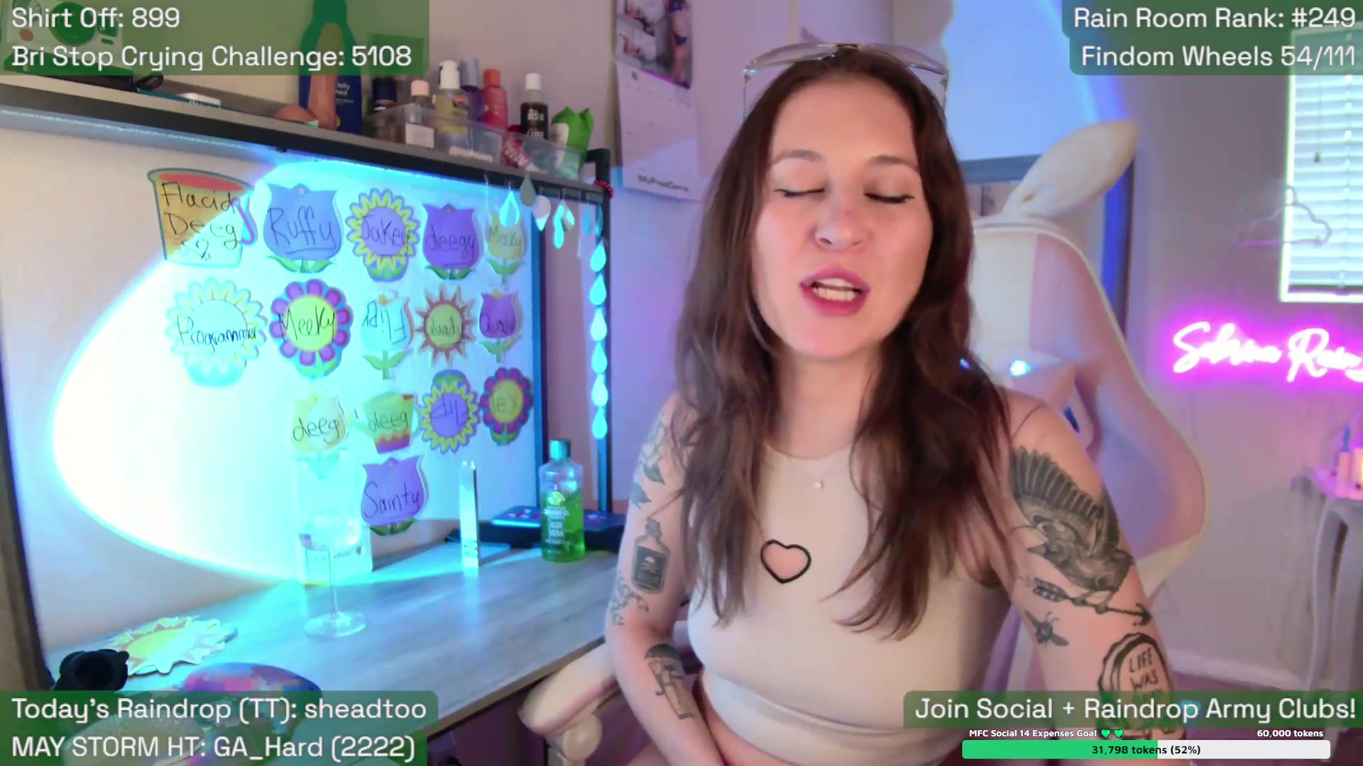 Gallery image thumbnail from SabrinaRain's myfreecams stream on, 05/15/2026, 02:26 image 16 of 20