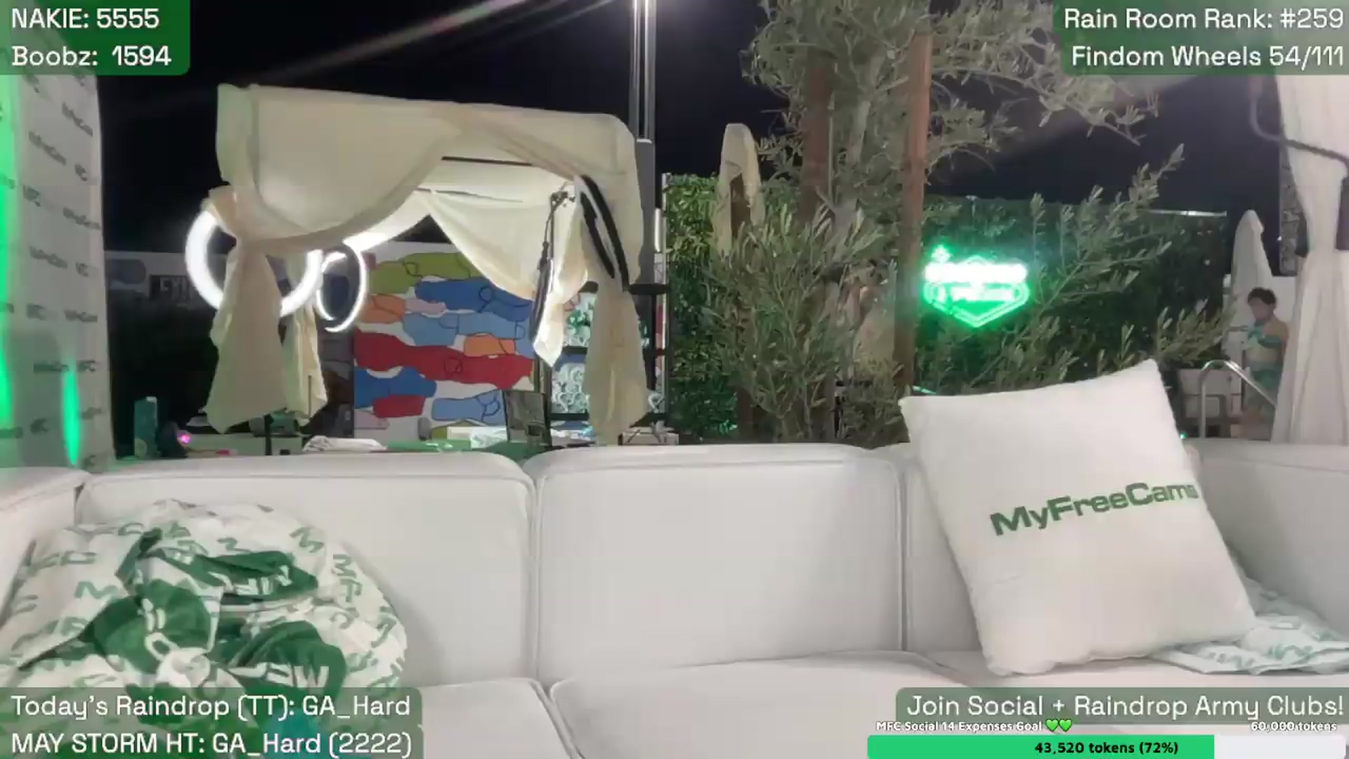 Gallery image thumbnail from SabrinaRain's myfreecams stream on, 05/20/2026, 05:17 image 15 of 20