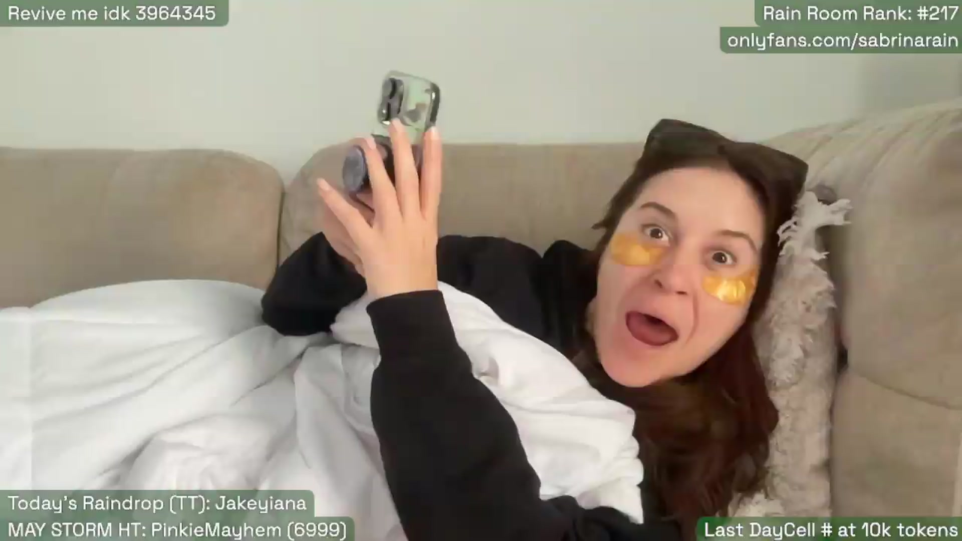 Gallery image thumbnail from SabrinaRain's myfreecams stream on, 05/24/2026, 21:18 image 12 of 20