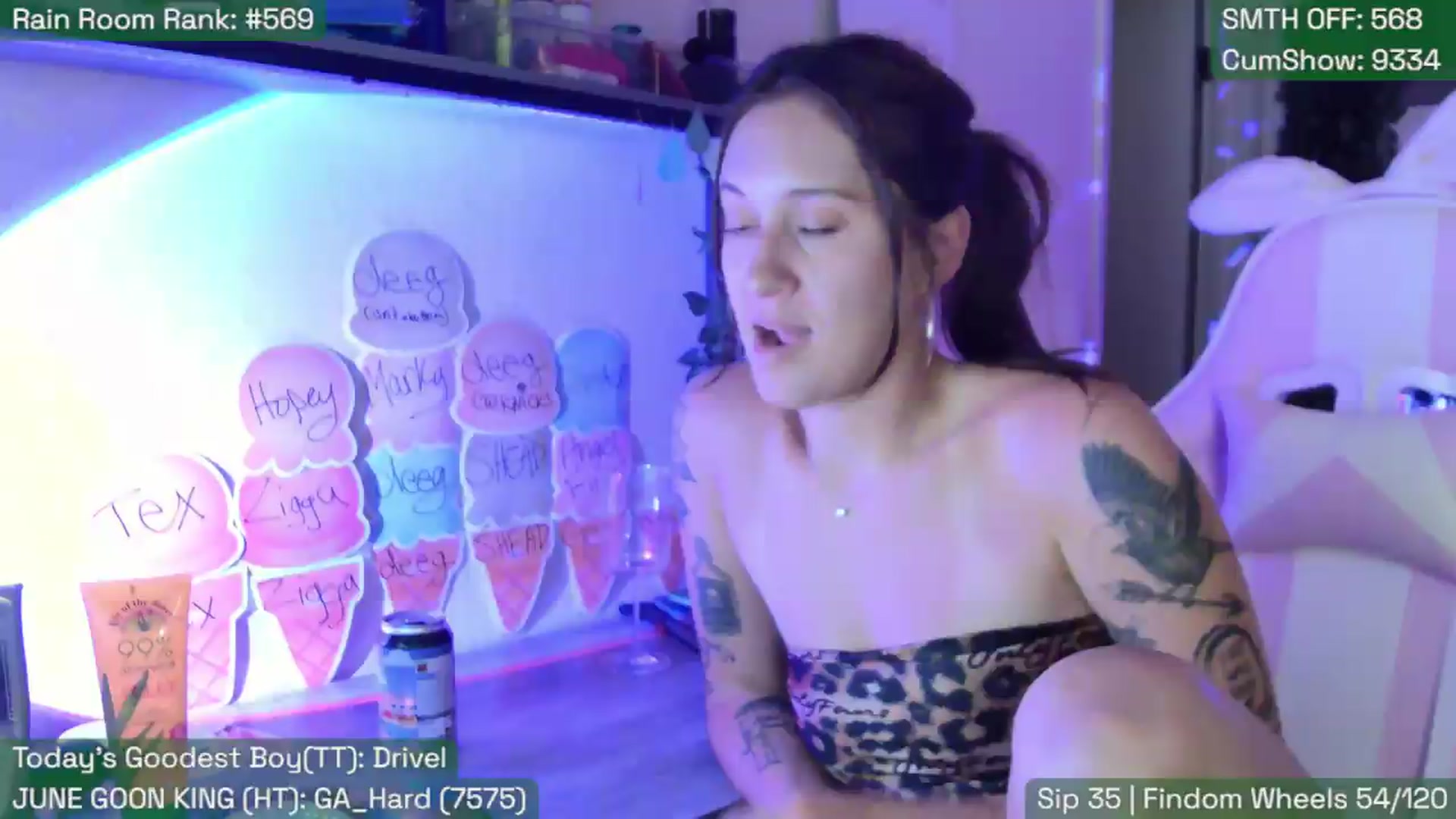 Gallery image thumbnail from SabrinaRain's myfreecams stream on, 06/23/2026, 04:52 image 17 of 20