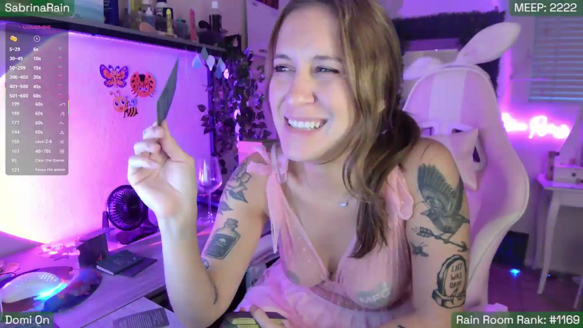 Gallery image thumbnail from SabrinaRain's myfreecams stream on, 08/09/2026, 04:20 image 3 of 20