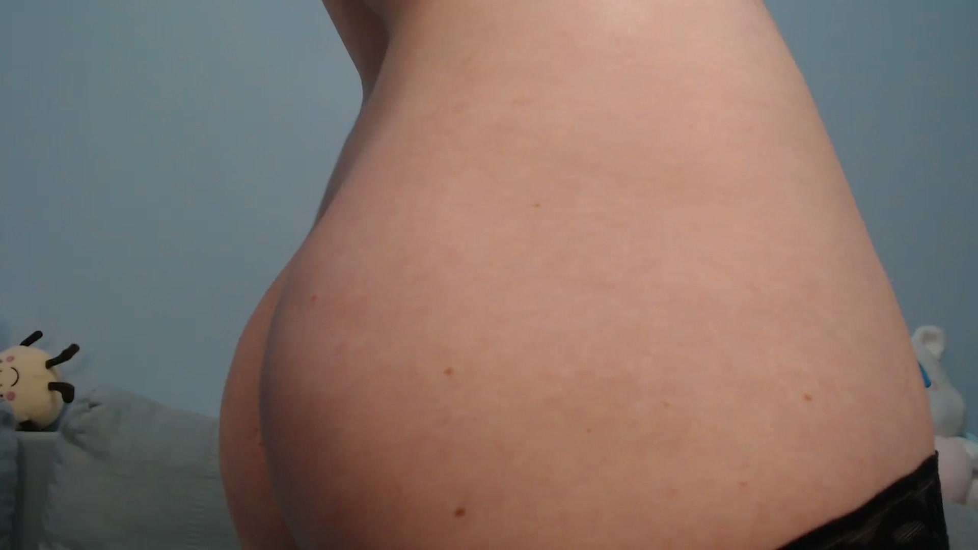 Gallery image thumbnail from SabrinaViolet's myfreecams stream on, 12/12/2023, 14:55 image 19 of 20