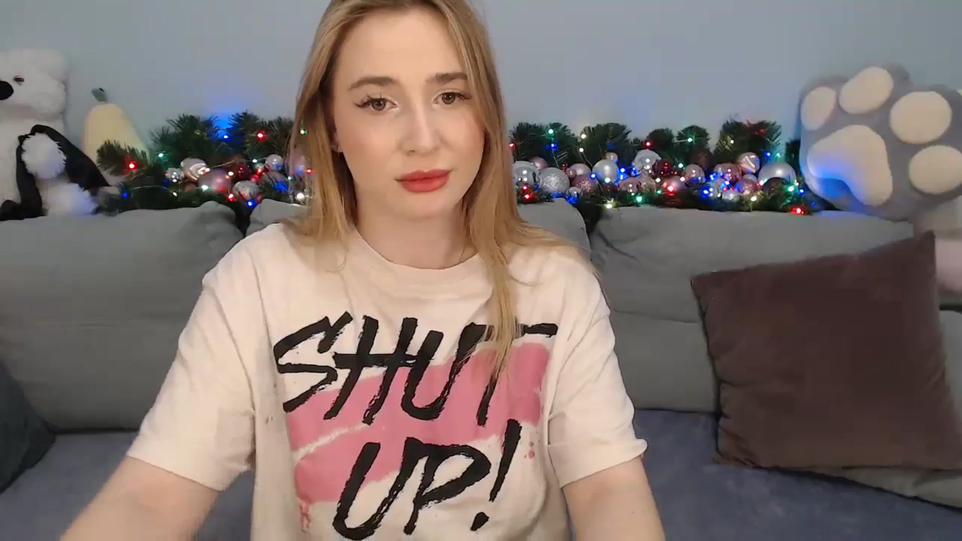 Gallery image thumbnail from SabrinaViolet's myfreecams stream on, 12/16/2023, 10:12 image 13 of 20