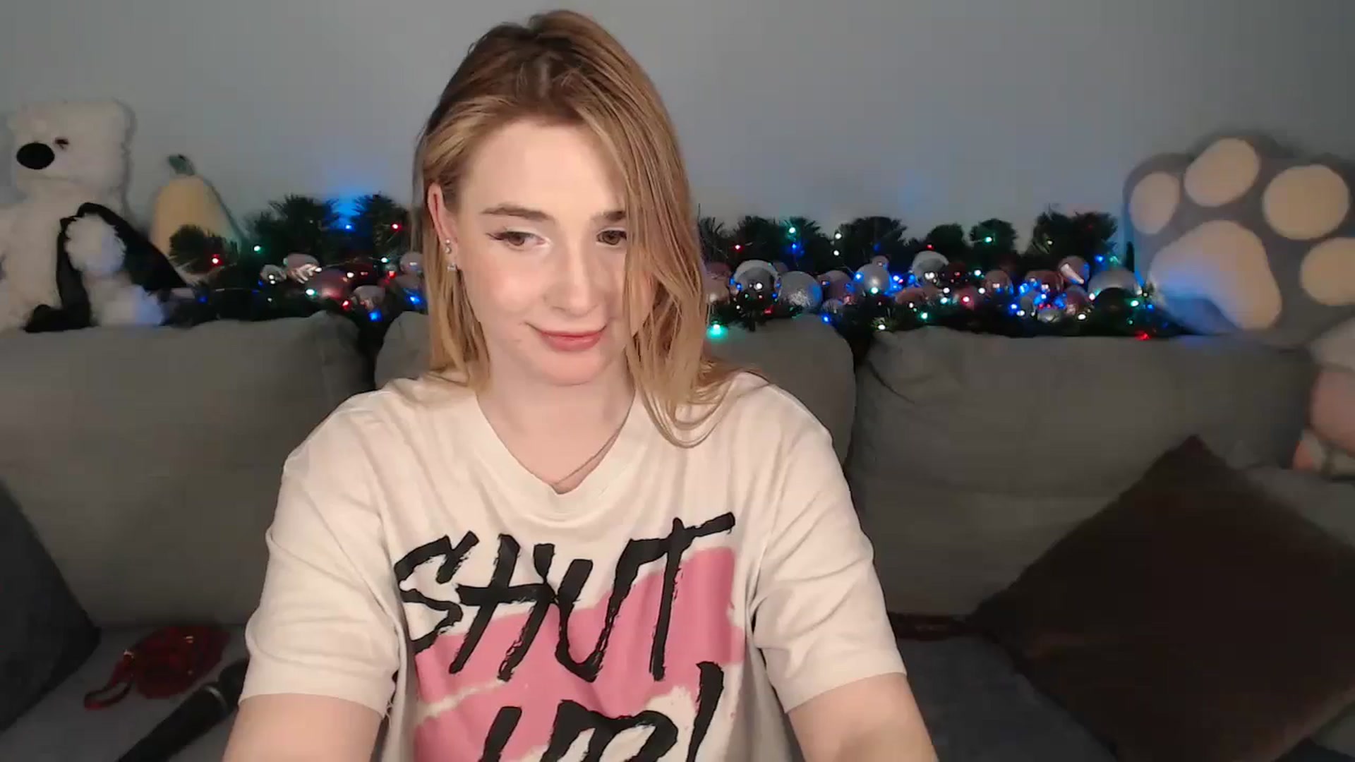 Gallery image thumbnail from SabrinaViolet's myfreecams stream on, 12/16/2023, 14:57 image 16 of 20