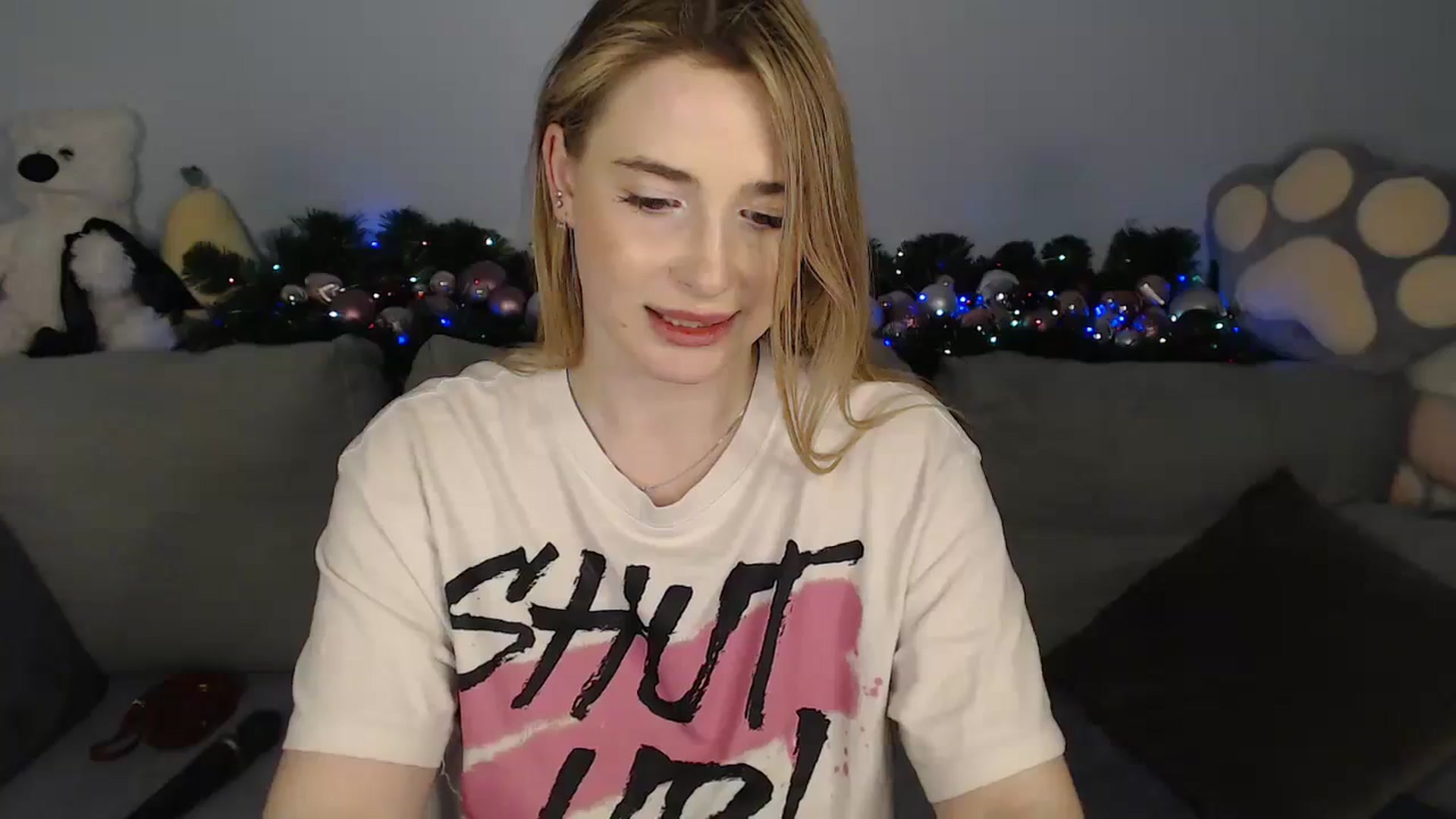 Gallery image thumbnail from SabrinaViolet's myfreecams stream on, 12/16/2023, 14:57 image 20 of 20