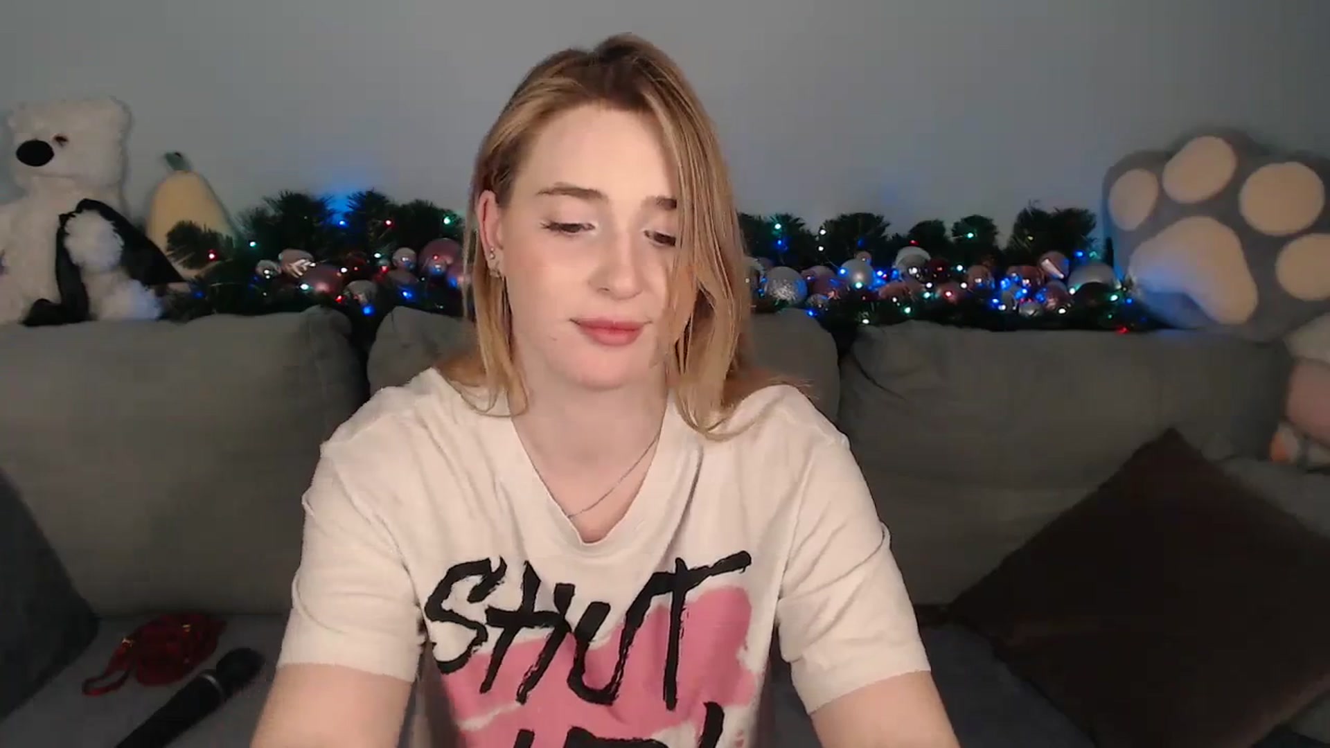 Gallery image thumbnail from SabrinaViolet's myfreecams stream on, 12/16/2023, 14:57 image 18 of 20