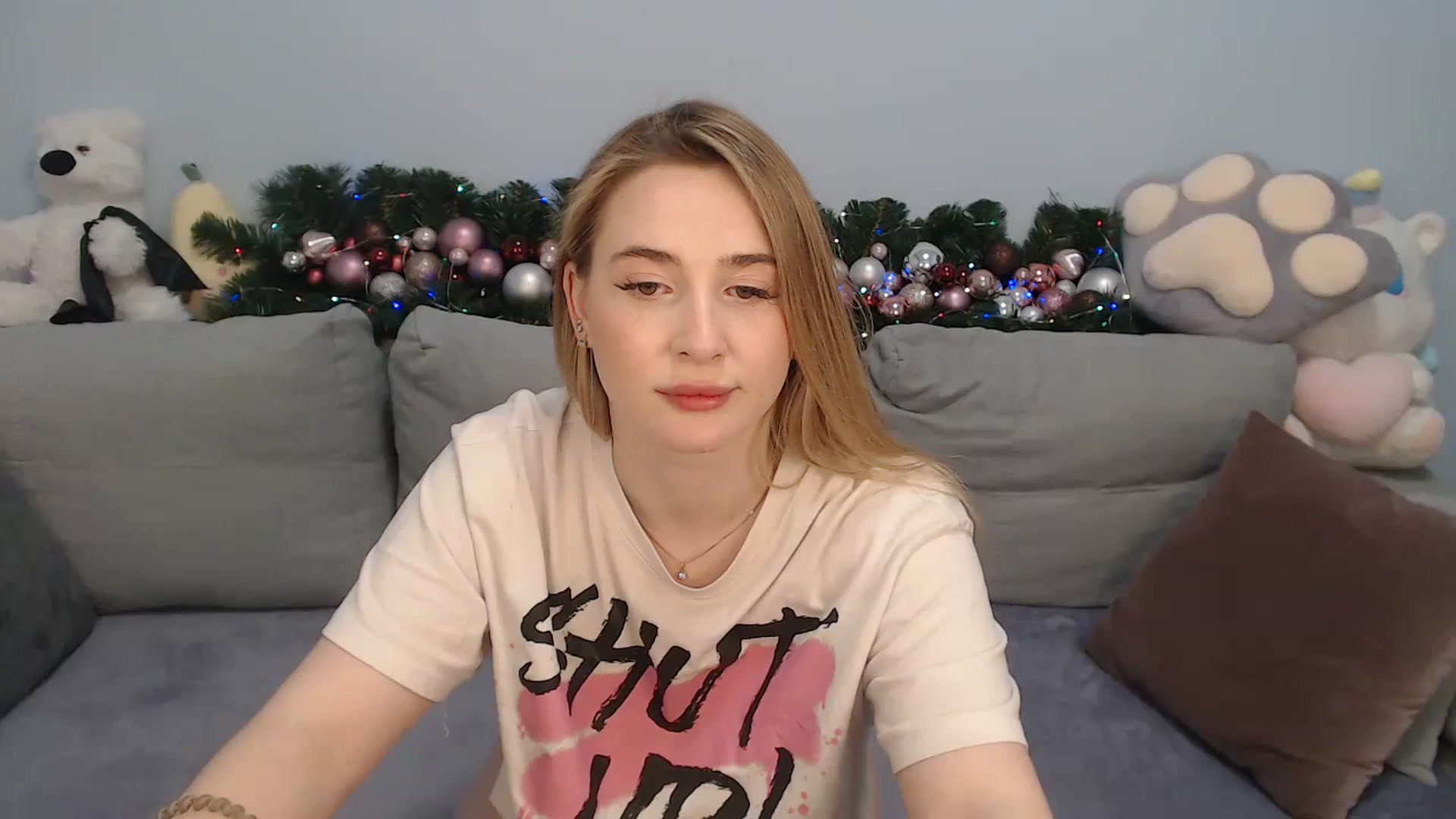 Gallery image thumbnail from SabrinaViolet's myfreecams stream on, 12/19/2023, 14:45 image 13 of 20
