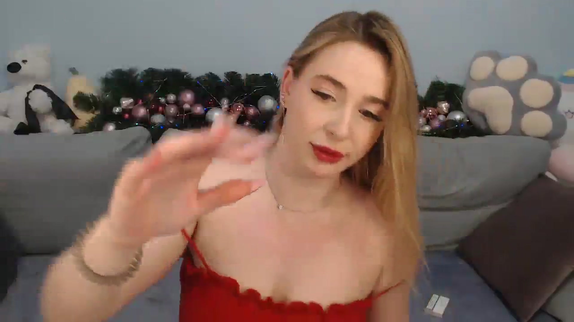 Gallery image thumbnail from SabrinaViolet's myfreecams stream on, 12/26/2023, 13:44 image 18 of 20