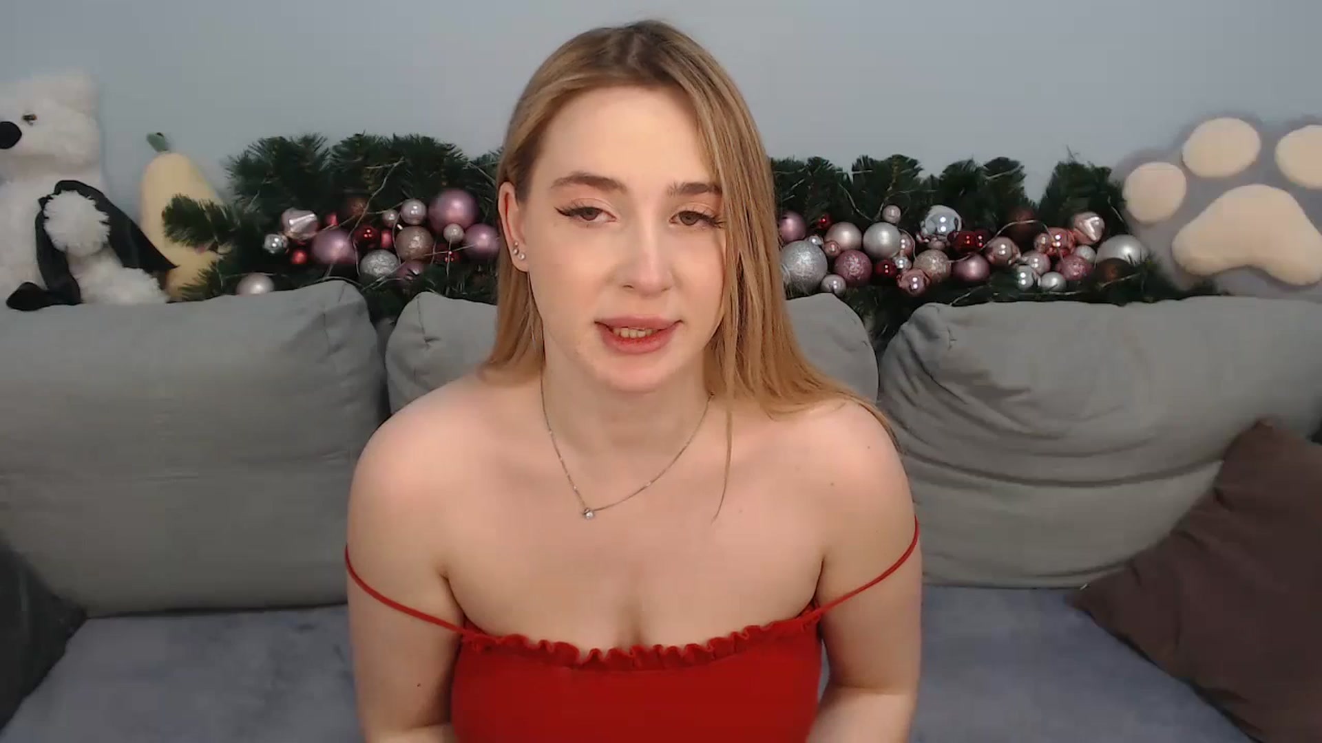 Gallery image thumbnail from SabrinaViolet's myfreecams stream on, 01/05/2024, 13:28 image 11 of 20