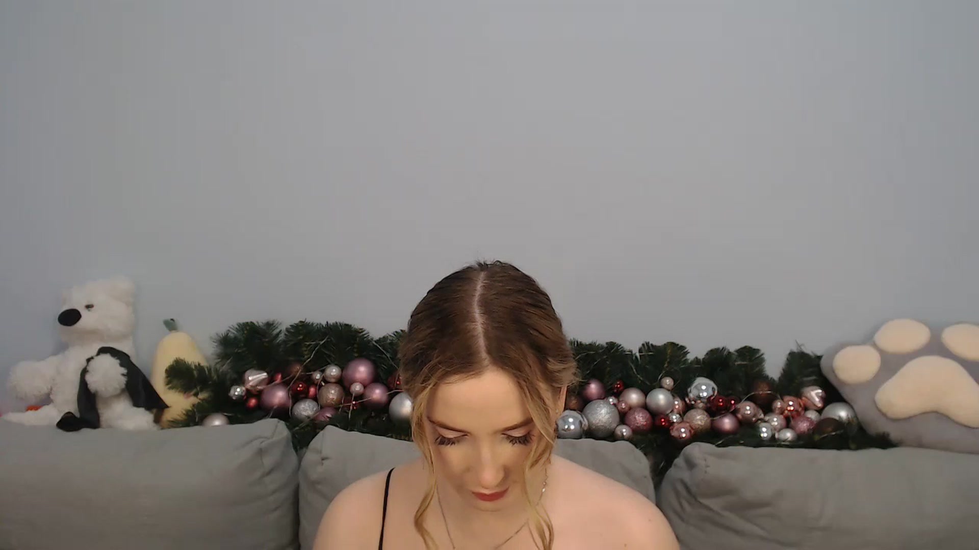 Gallery image thumbnail from SabrinaViolet's myfreecams stream on, 01/08/2024, 09:48 image 16 of 20