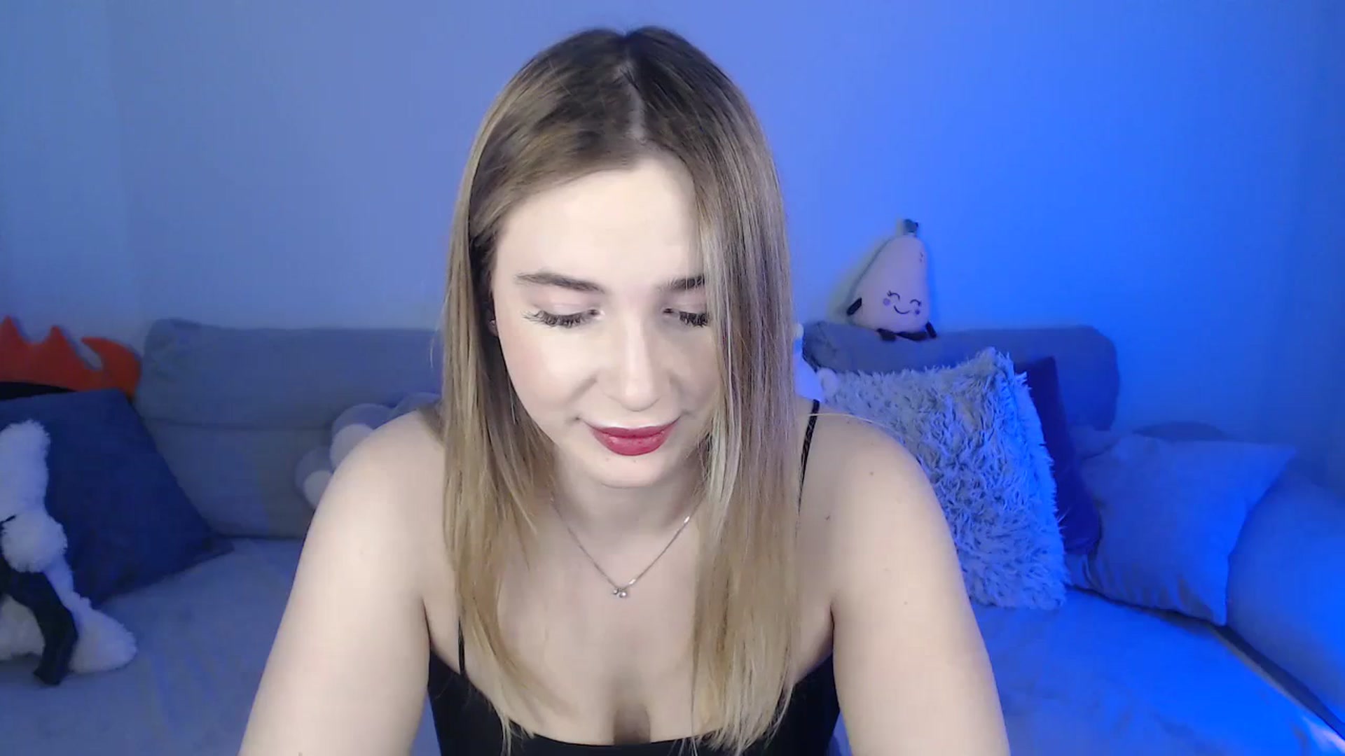 Gallery image thumbnail from SabrinaViolet's myfreecams stream on, 02/04/2024, 09:44 image 2 of 20