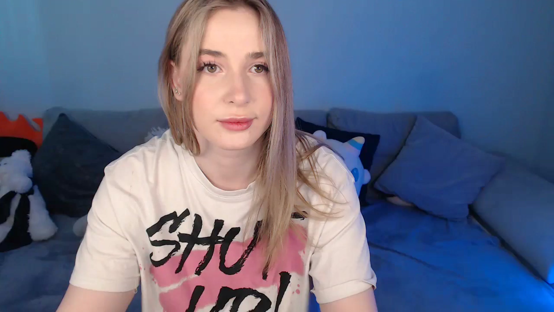 Gallery image thumbnail from SabrinaViolet's myfreecams stream on, 03/04/2024, 09:59 image 15 of 20