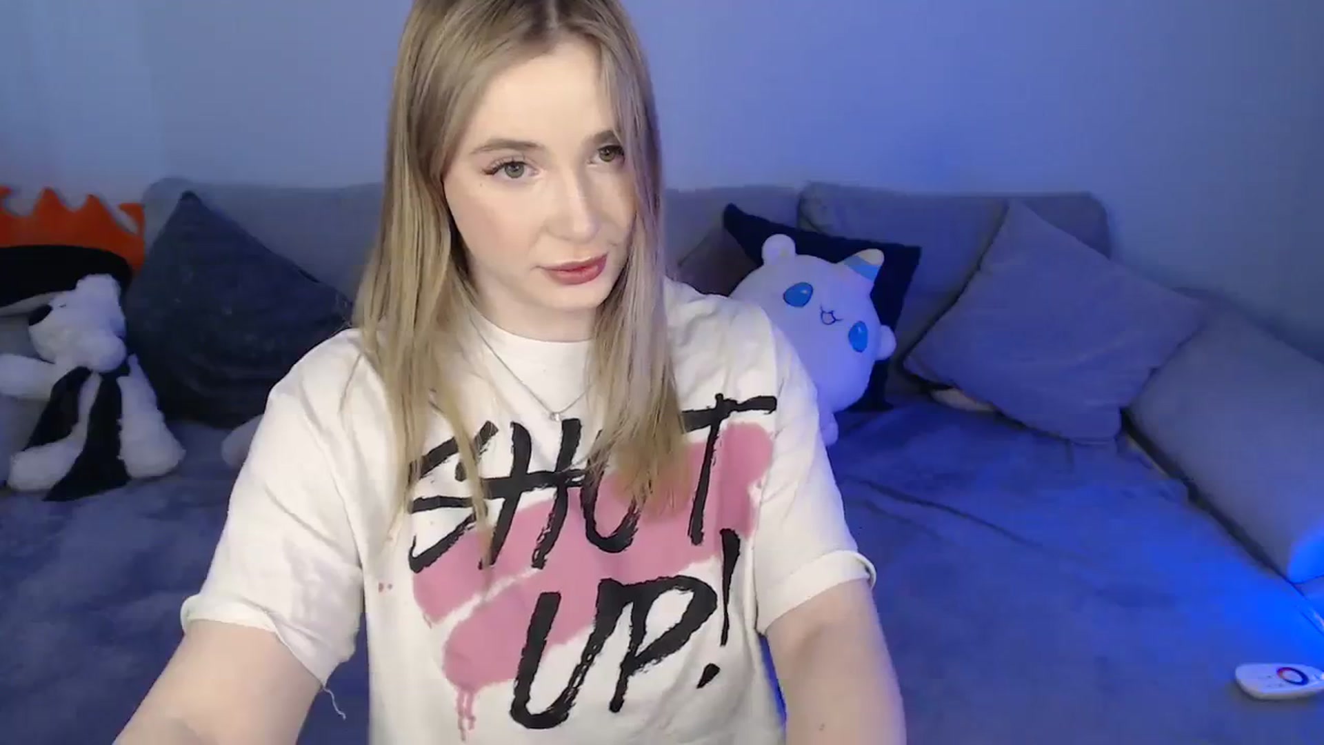 Gallery image thumbnail from SabrinaViolet's myfreecams stream on, 03/04/2024, 09:59 image 9 of 20