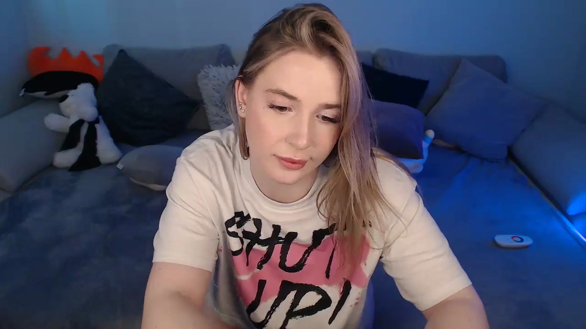 Gallery image thumbnail from SabrinaViolet's myfreecams stream on, 03/04/2024, 11:19 image 12 of 20