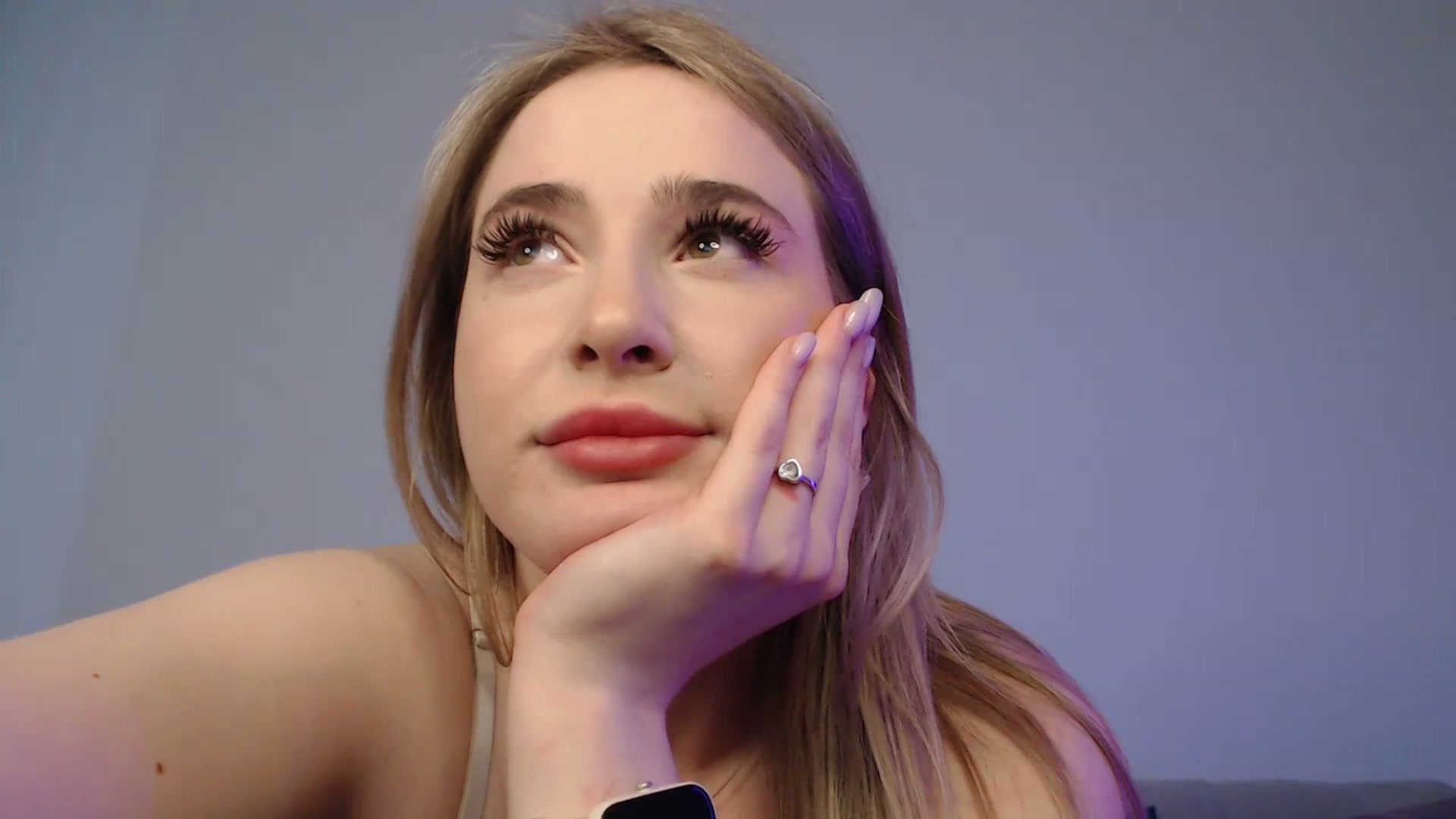 Gallery image thumbnail from SabrinaViolet's myfreecams stream on, 03/11/2024, 12:32 image 2 of 20