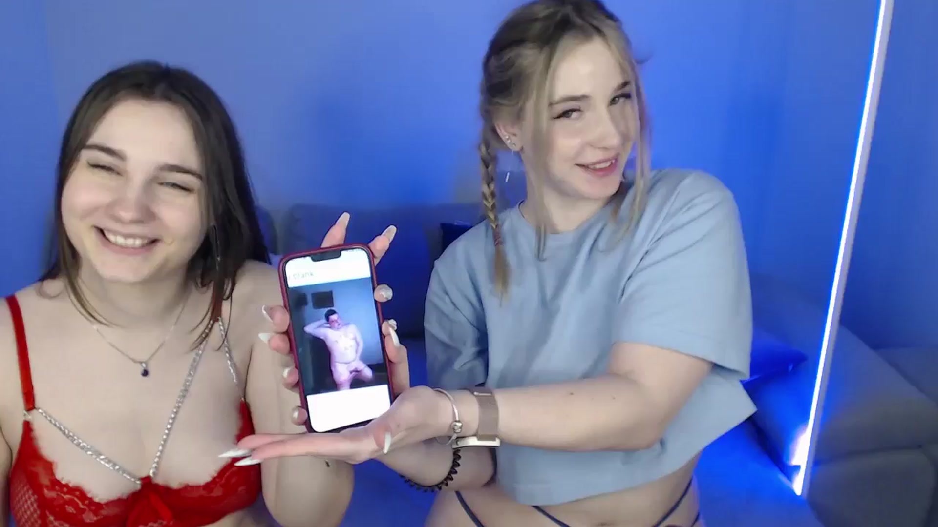 Gallery image thumbnail from SabrinaViolet's myfreecams stream on, 04/28/2024, 13:46 image 11 of 20