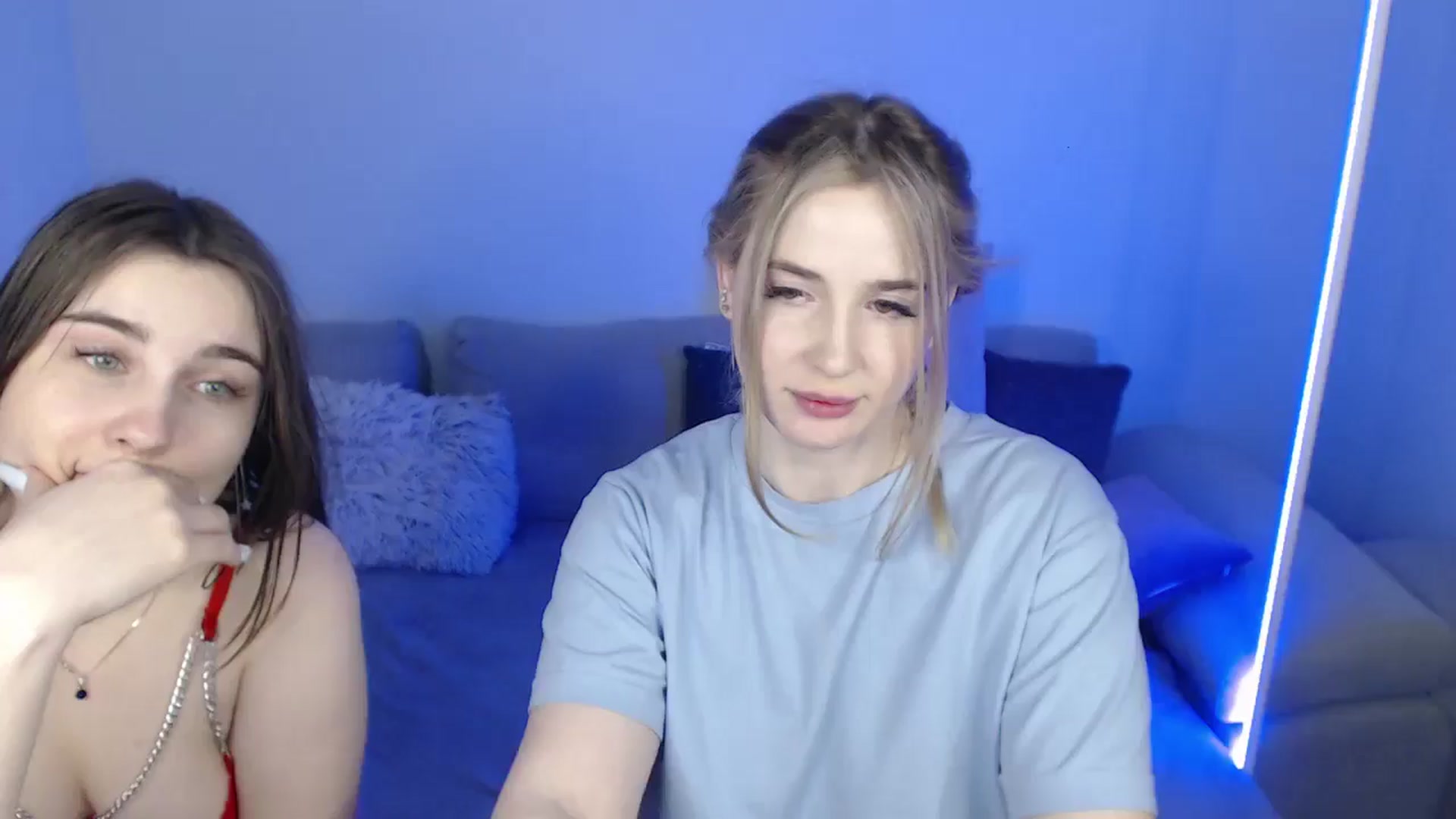 Gallery image thumbnail from SabrinaViolet's myfreecams stream on, 04/28/2024, 13:46 image 1 of 20