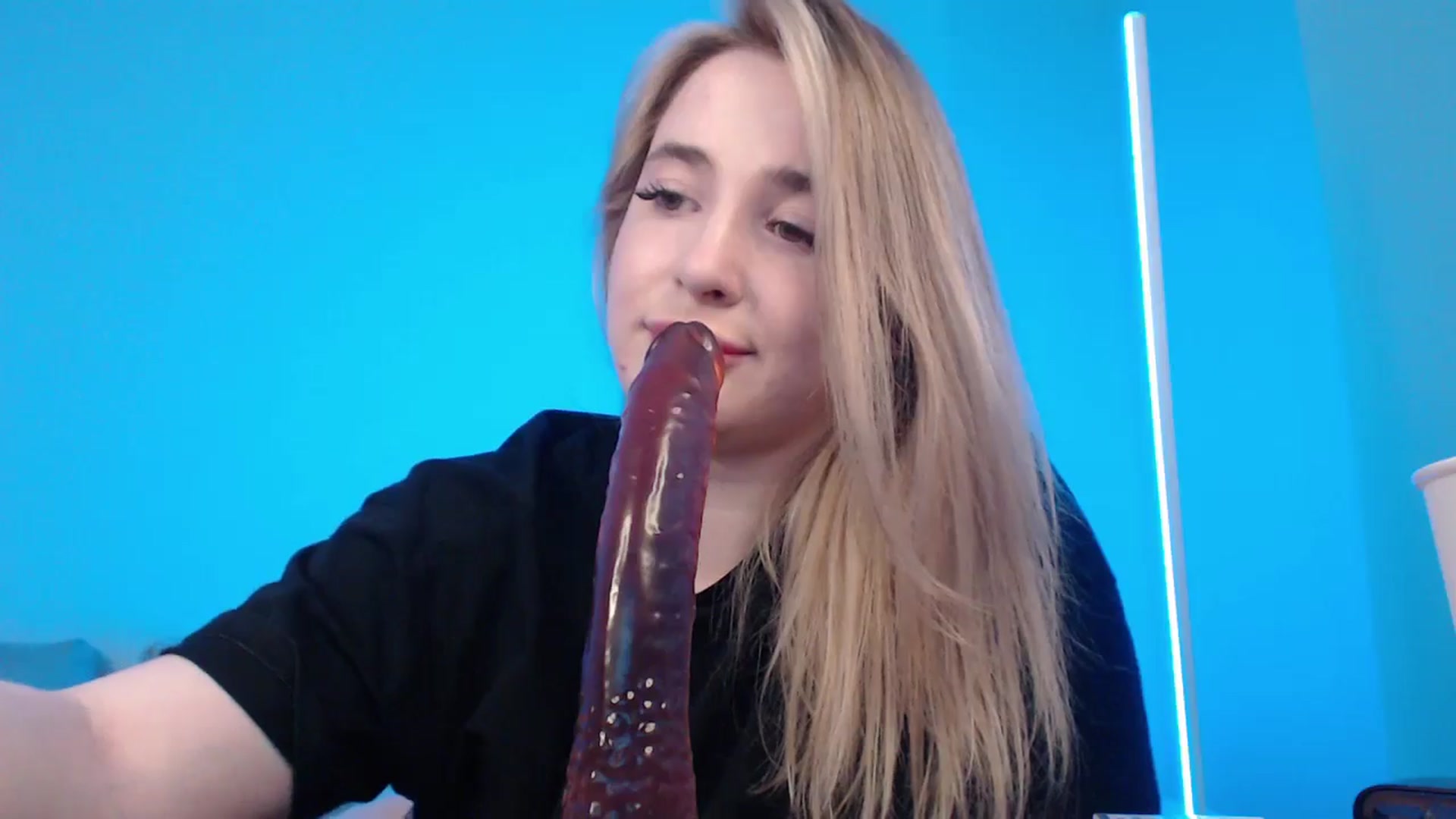 Gallery image thumbnail from SabrinaViolet's myfreecams stream on, 05/03/2024, 12:18 image 19 of 20