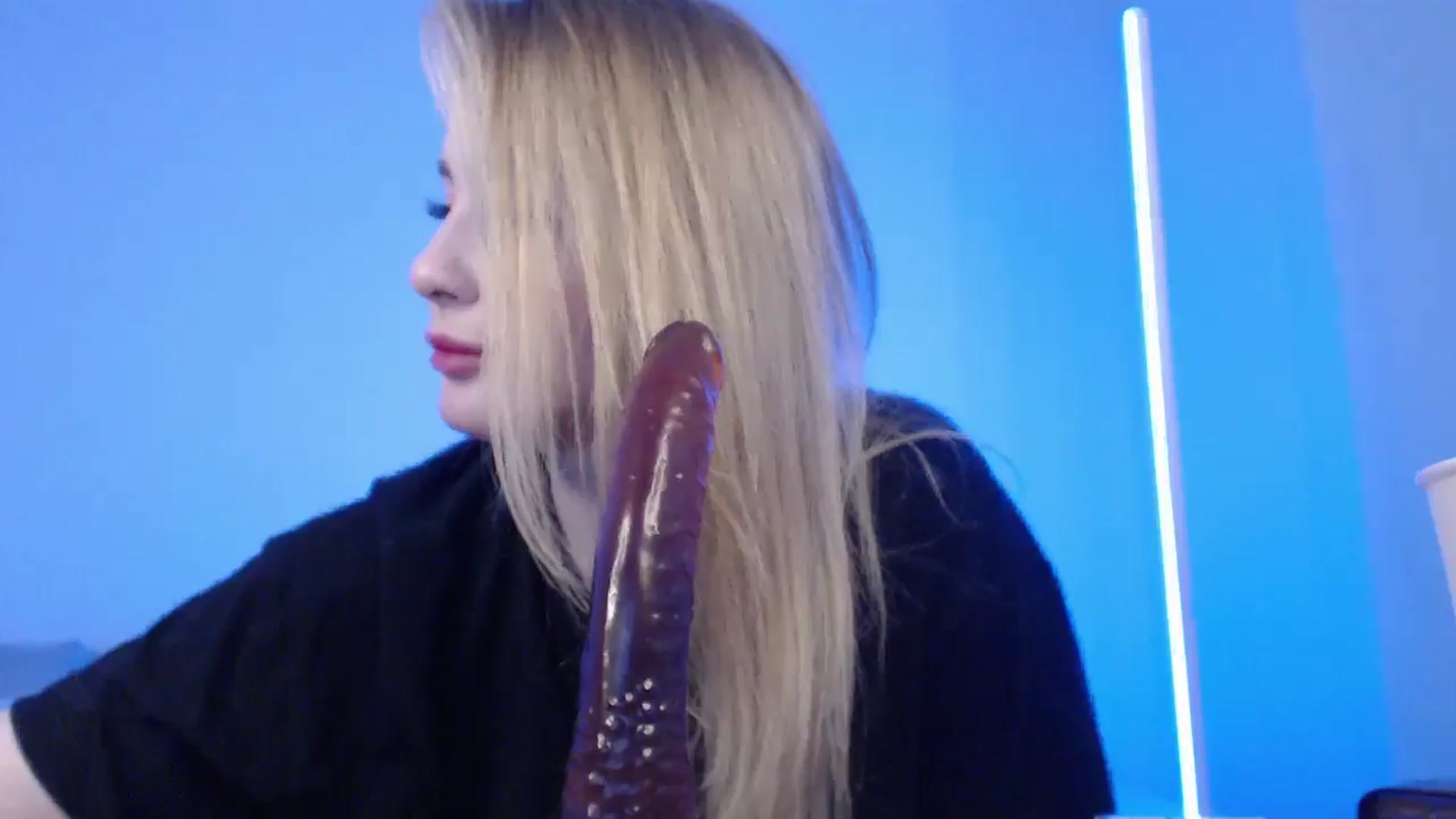 Gallery image thumbnail from SabrinaViolet's myfreecams stream on, 05/03/2024, 12:18 image 18 of 20