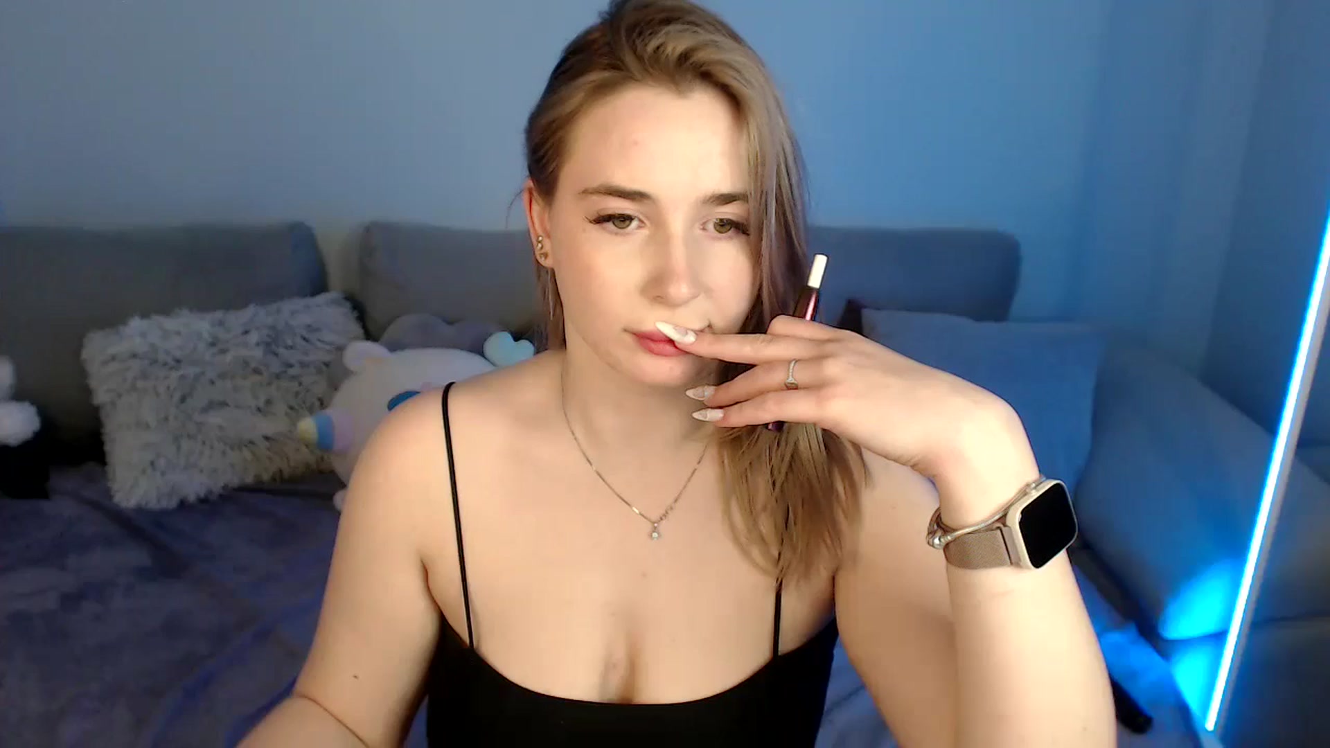Gallery image thumbnail from SabrinaViolet's myfreecams stream on, 05/10/2024, 13:52 image 11 of 20