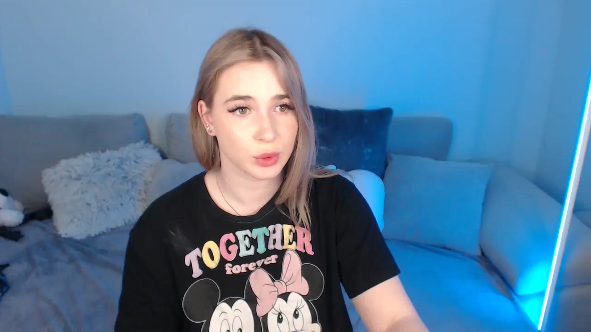 Gallery image thumbnail from SabrinaViolet's myfreecams stream on, 05/11/2024, 13:12 image 5 of 20