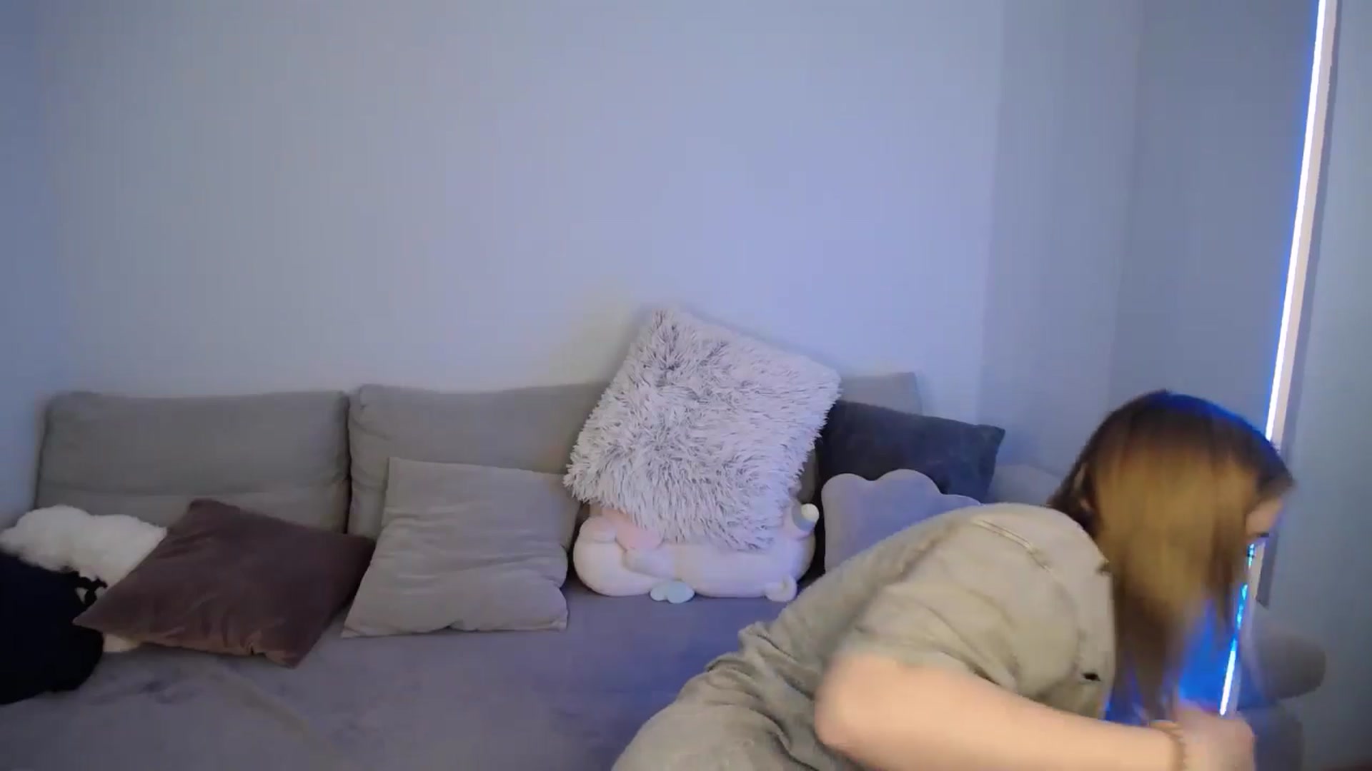 Gallery image thumbnail from SabrinaViolet's myfreecams stream on, 05/31/2024, 08:36 image 6 of 20