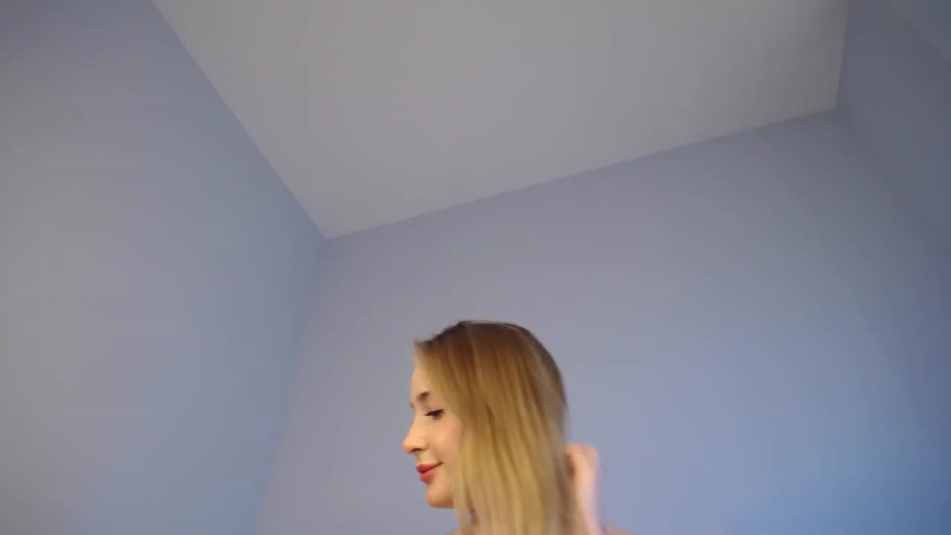 Gallery image thumbnail from SabrinaViolet's myfreecams stream on, 06/07/2024, 09:16 image 19 of 20